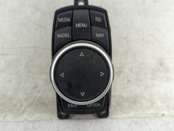 compare product 2015 Bmw X5 Radio AM FM Cd Player Receiver Replacement P/N:65829350723-02 19226310, 90160-002/0012, 3555194 Fits OEM Used Auto Parts