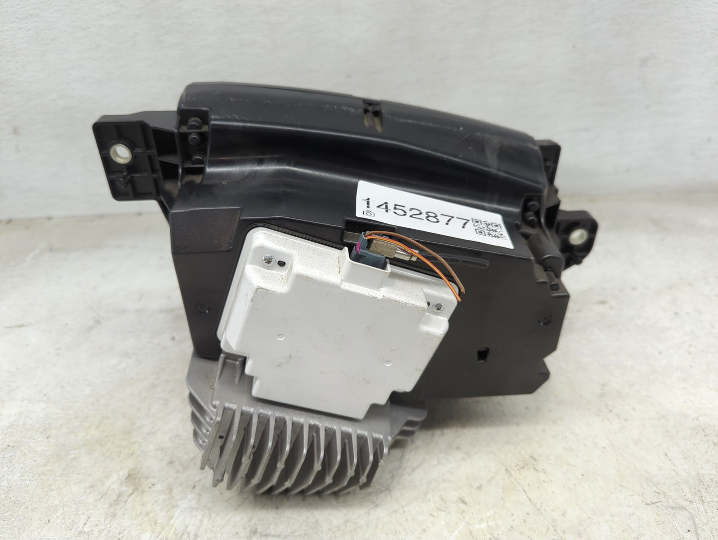 2014-2016 Bmw X5 Information Display Screen - Oemusedautoparts1.com