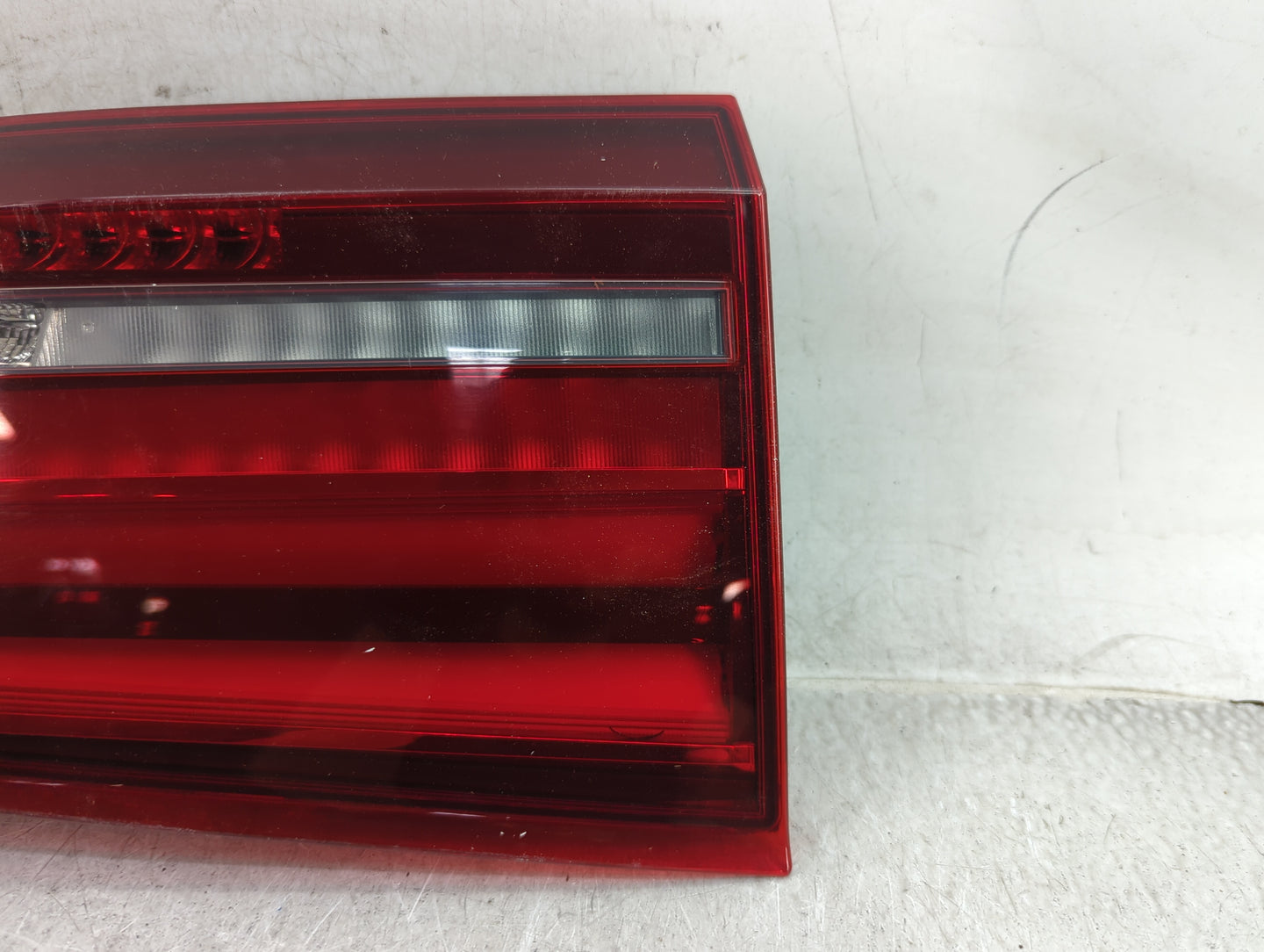 2014-2018 Bmw X5 Tail Light Assembly Driver Left OEM P/N:10018610 7329045-07 Fits Fits 2014 2015 2016 2017 2018 OEM Used Aut