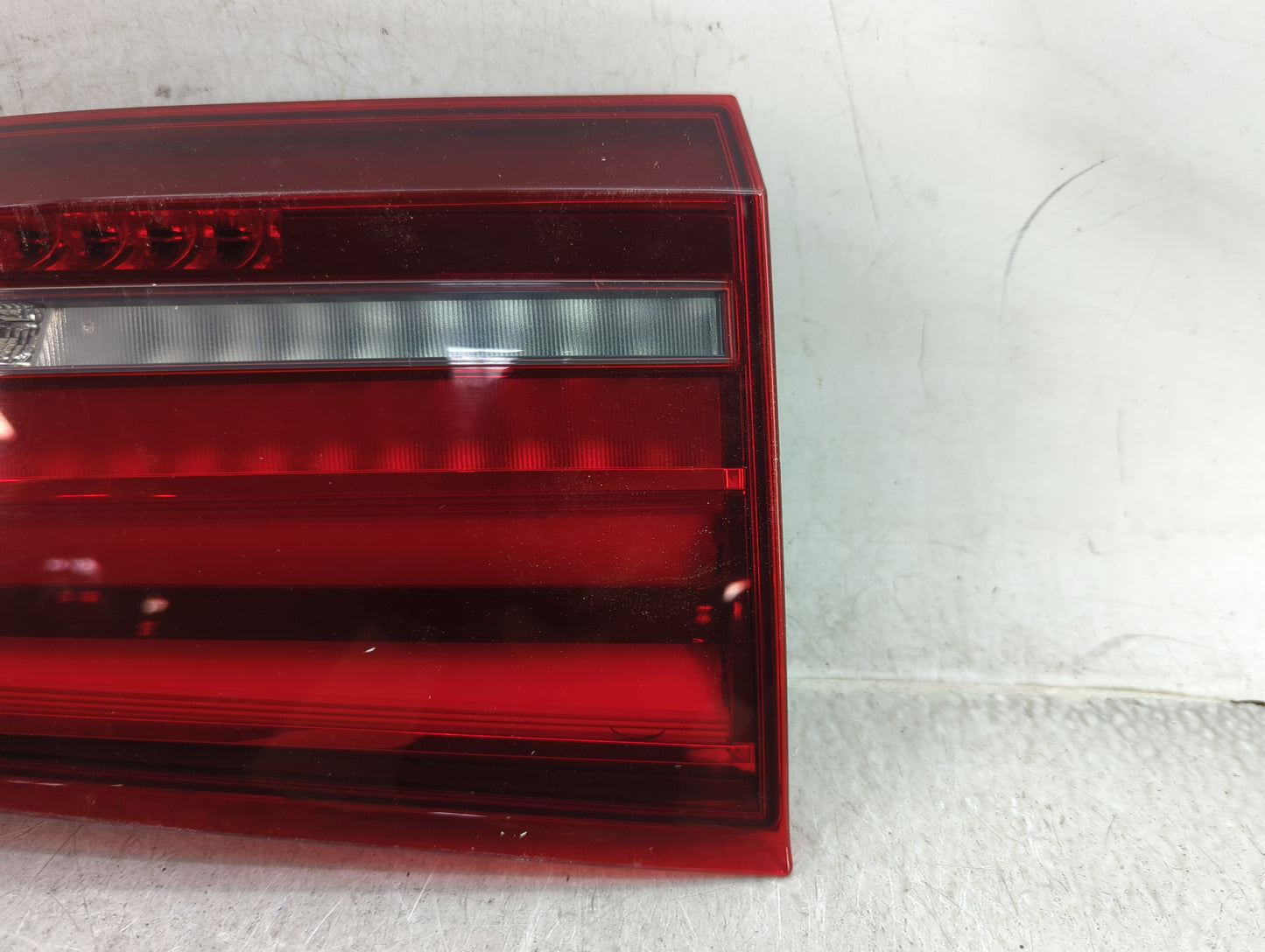 2014-2018 Bmw X5 Tail Light Assembly Driver Left OEM P/N:10018610 7329045-07 Fits Fits 2014 2015 2016 2017 2018 OEM Used Aut