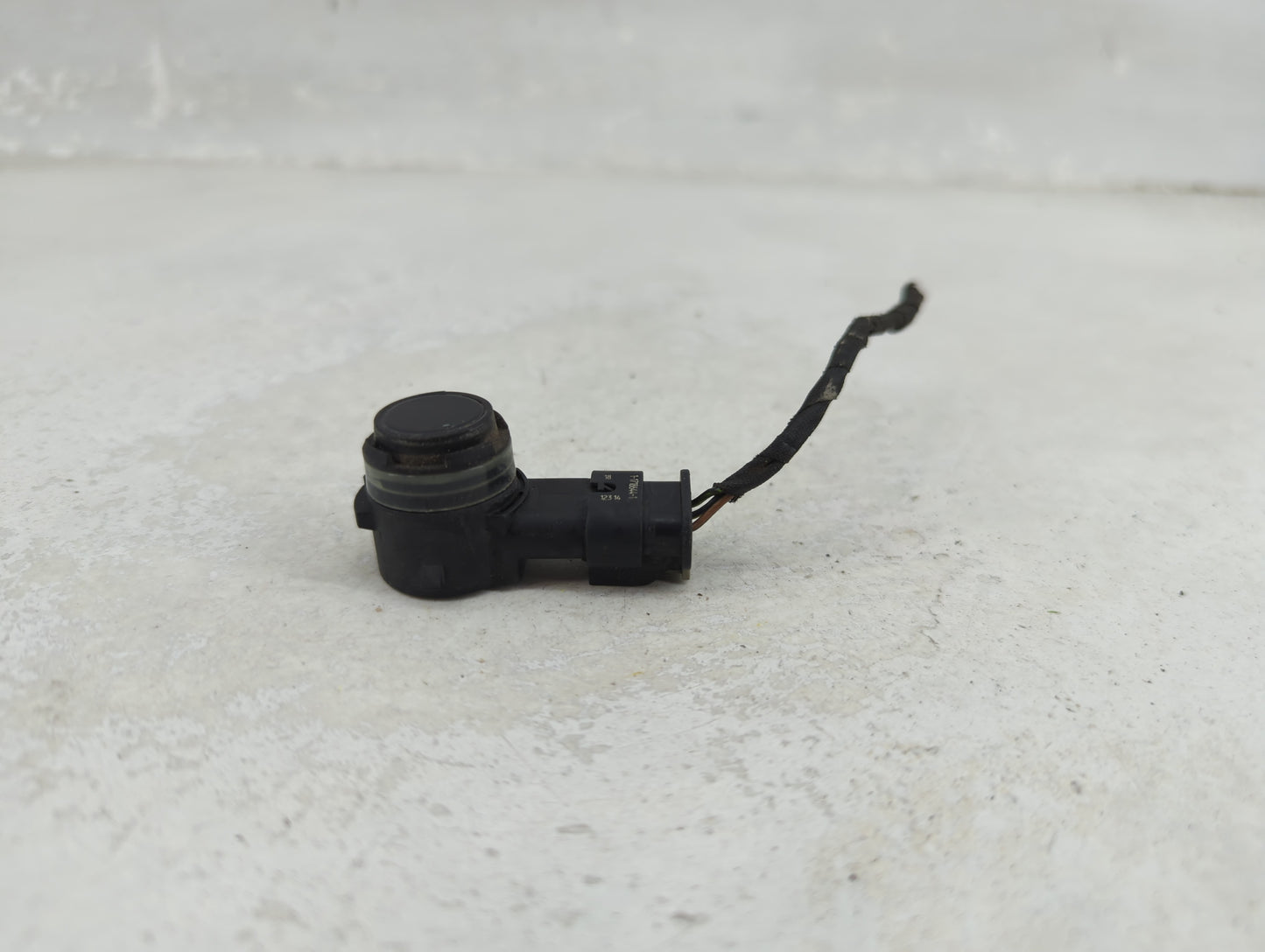 Park Assist Sensor - Oemusedautoparts1.com