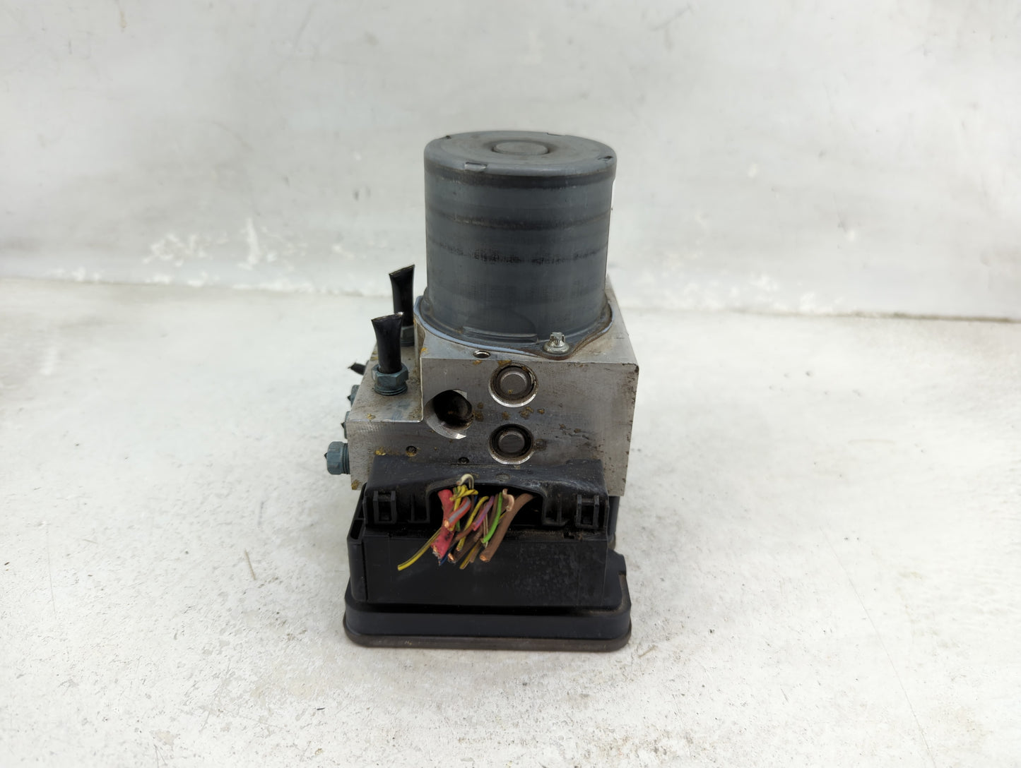 2014-2018 Bmw X5 ABS Pump Control Module Replacement P/N:6864790-01 Fits Fits 2014 2015 2016 2017 2018 2019 OEM Used Auto Pa