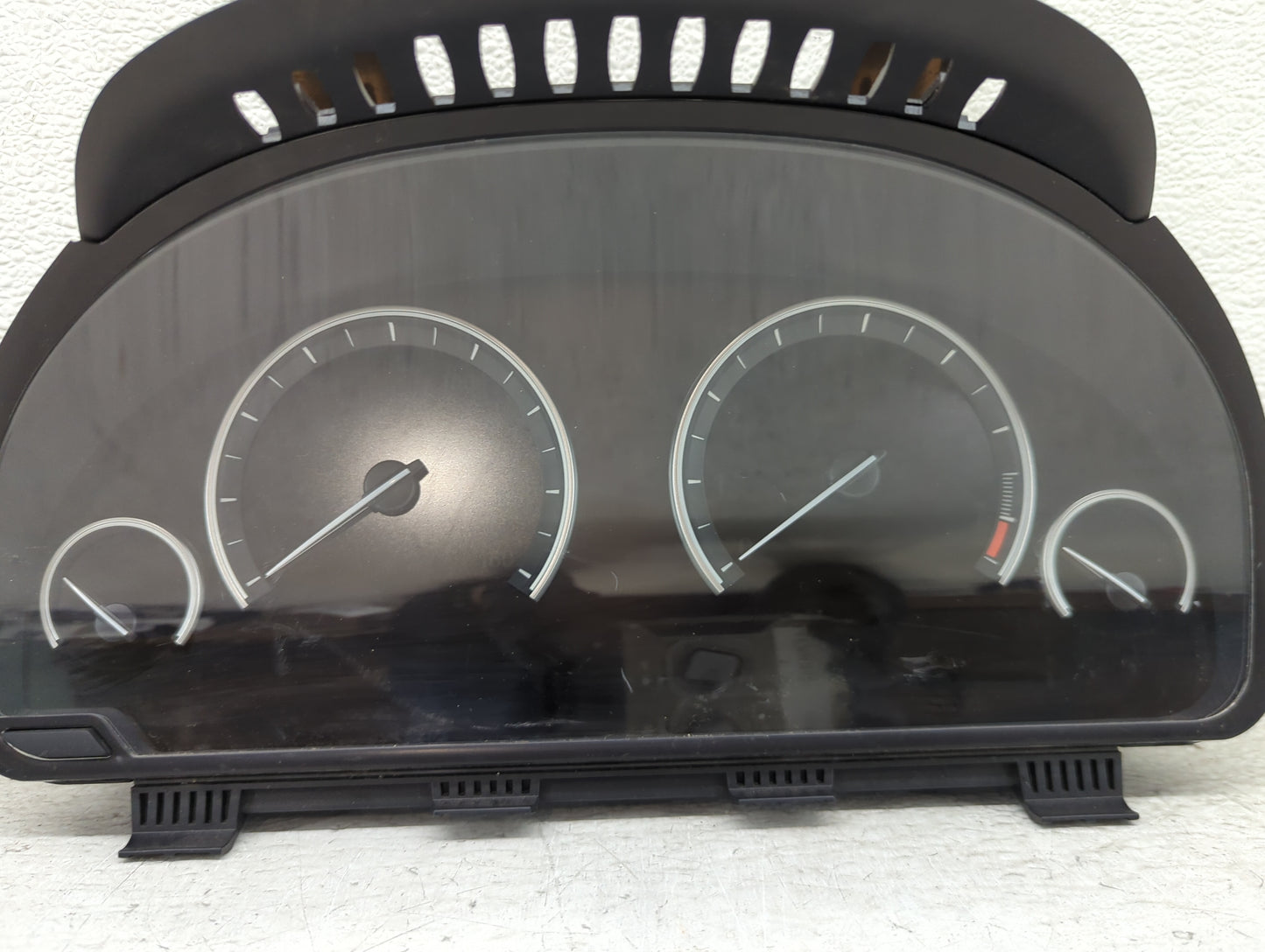 2014-2018 Bmw X5 Instrument Cluster Speedometer Gauges P/N:9373774-01 0263726182 Miles:77K Fits Fits 2014 2015 2016 2017 201