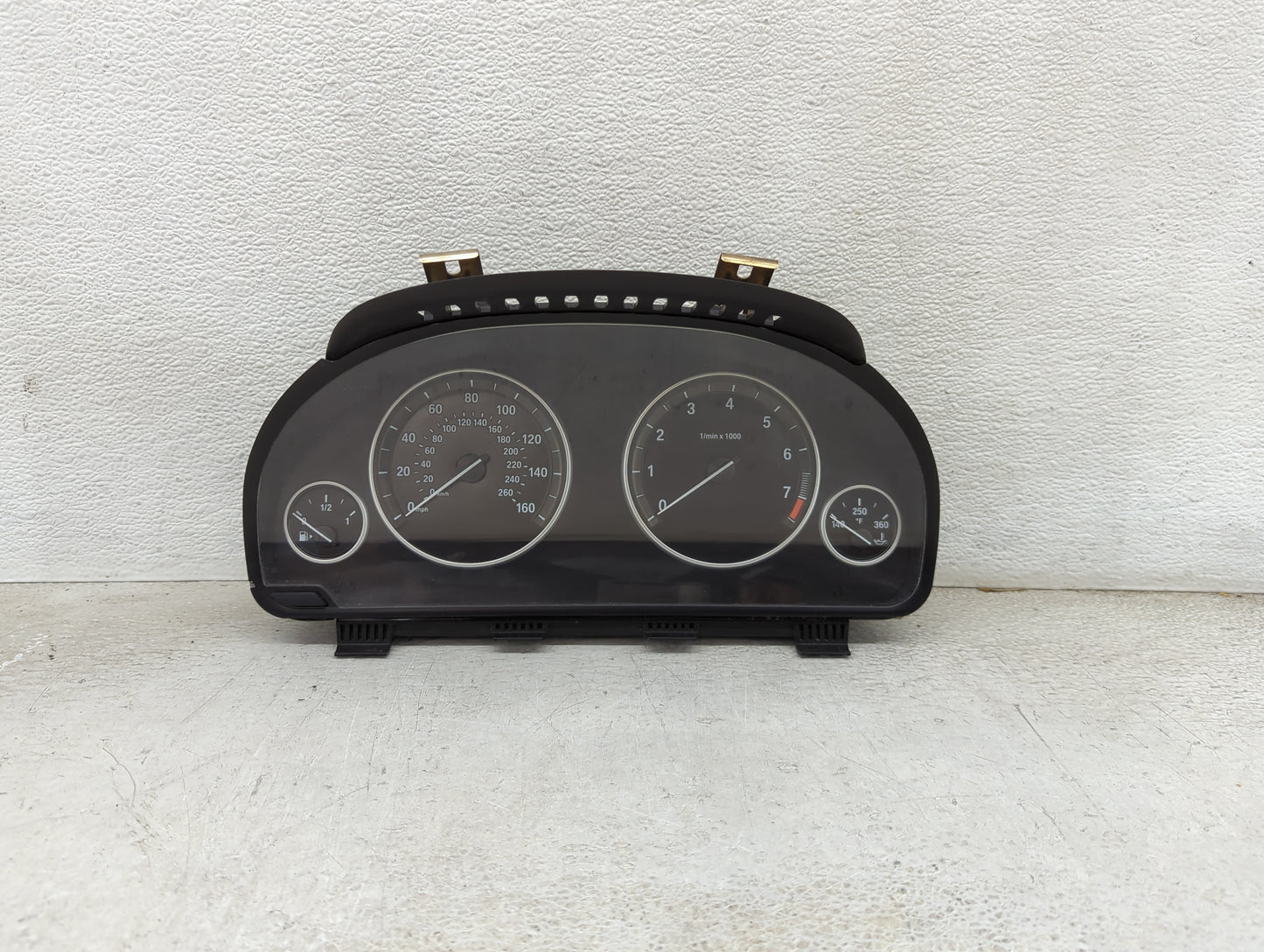 2014-2017 Bmw X5 Instrument Cluster Speedometer Gauges P/N:9304606-01 9364606-01 Miles:100K Fits Fits 2014 2015 2016 2017 OE