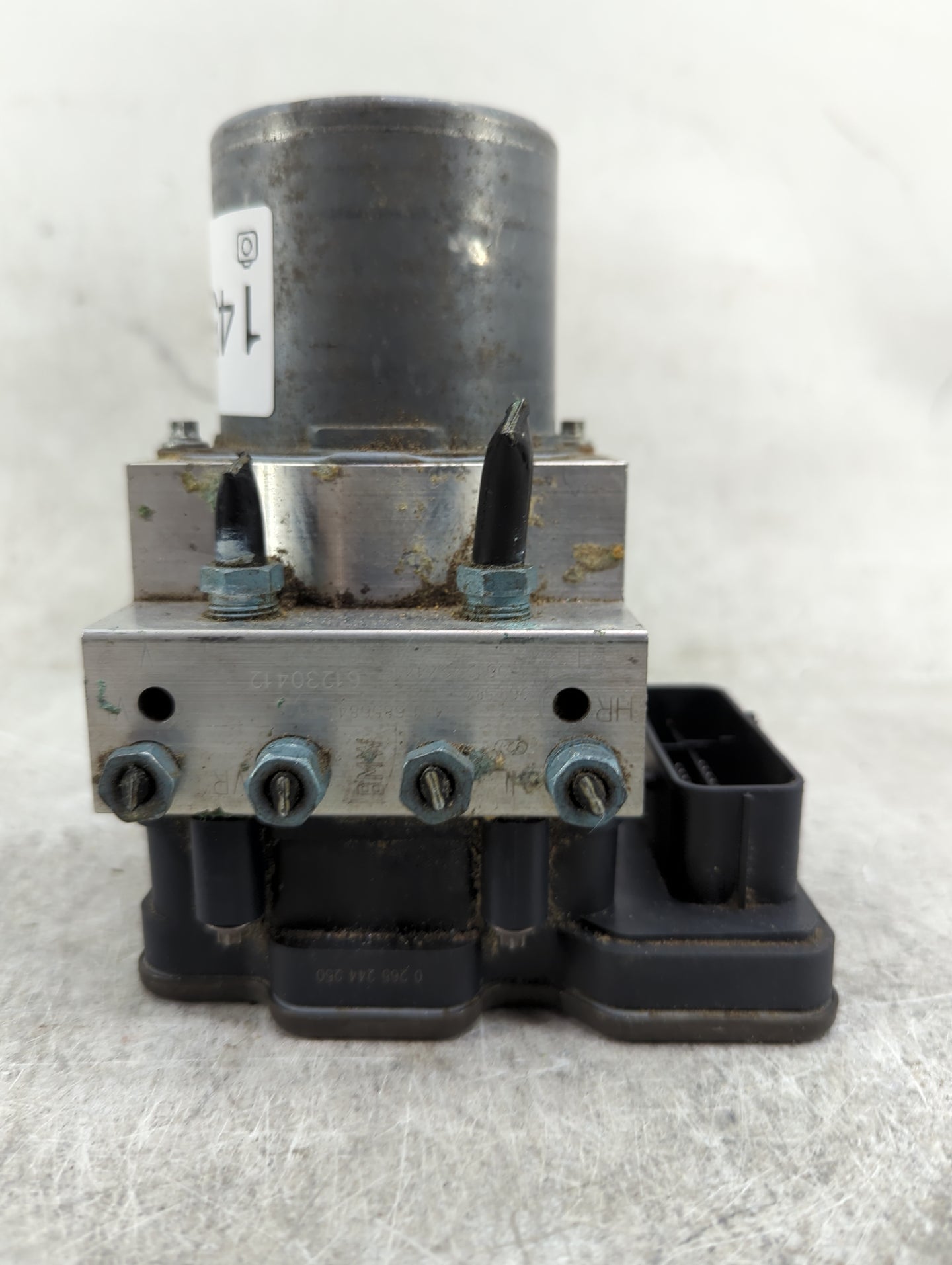 2014-2018 Bmw X5 ABS Pump Control Module Replacement P/N:3451 6864798-01 3452 6864801-01 Fits Fits 2014 2015 2016 2017 2018 