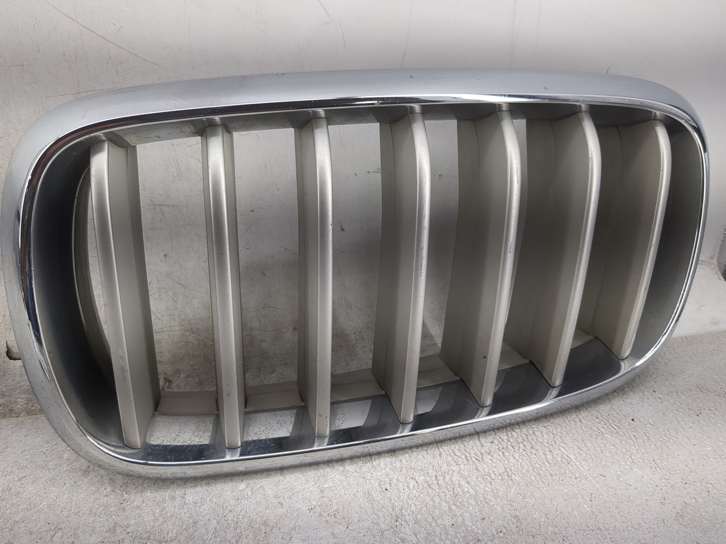 2014-2018 Bmw X5 Front Grille Bumper Not Included 1459986 - Oemusedautoparts1.com