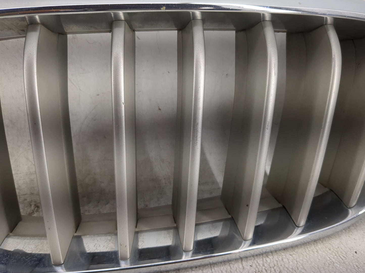 2014-2018 Bmw X5 Front Grille Bumper Not Included 1459986 - Oemusedautoparts1.com
