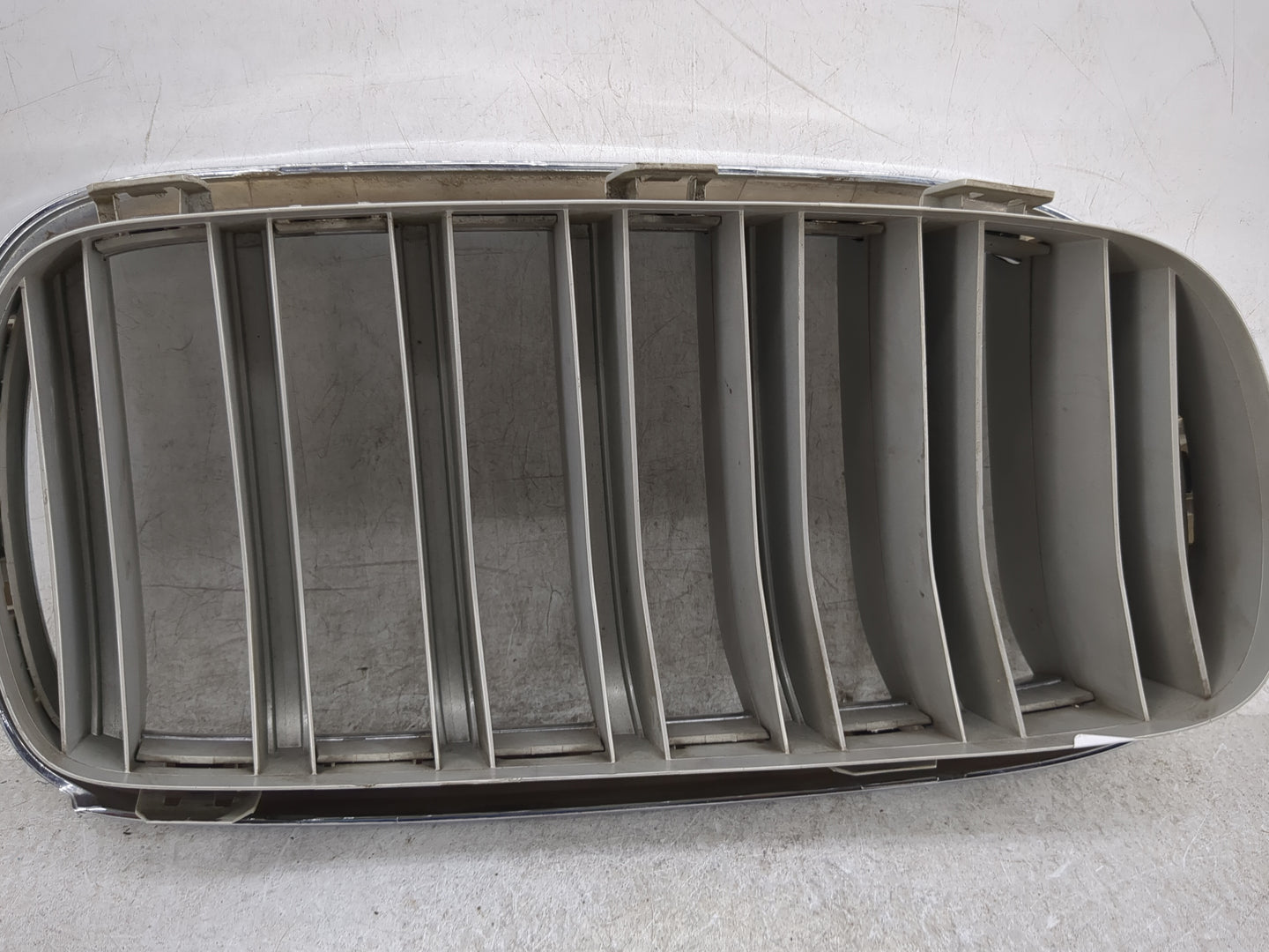 2014-2018 Bmw X5 Front Grille Bumper Not Included 1459990 - Oemusedautoparts1.com