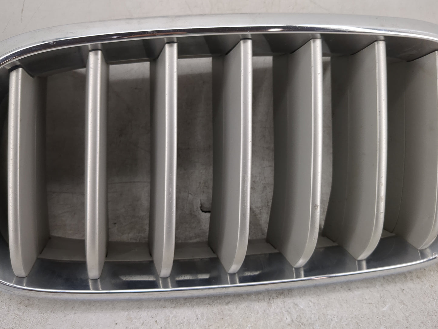 2014-2018 Bmw X5 Front Grille Bumper Not Included 1459993 - Oemusedautoparts1.com