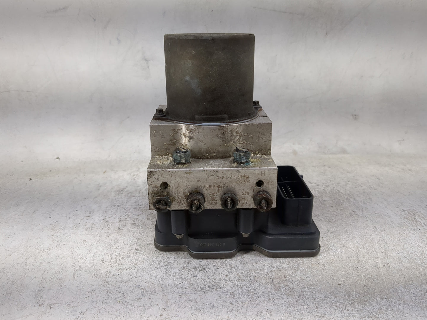 2015 Bmw X5 ABS Pump Control Module Replacement P/N:3451 6864798-01 3452 6864801-01, 0265 234 750, 0265 951 780 Fits OEM Use