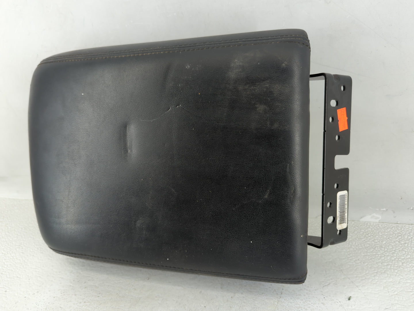 2015 Bmw X5 Center Console Armrest Cover Lid Black - Oemusedautoparts1.com