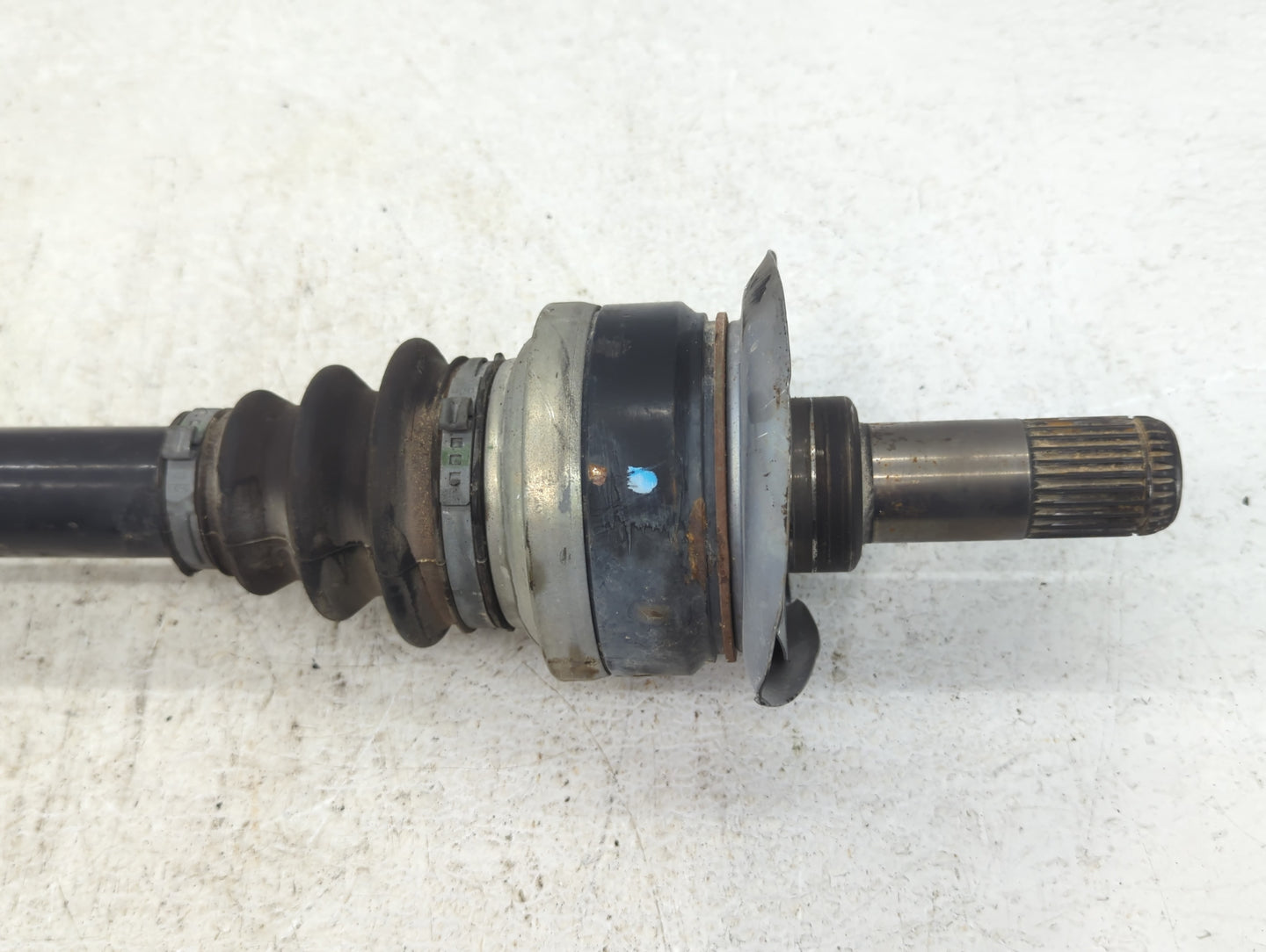 2015-2019 Bmw X6 Axle Shaft Front Passenger Cv C/v - Oemusedautoparts1.com