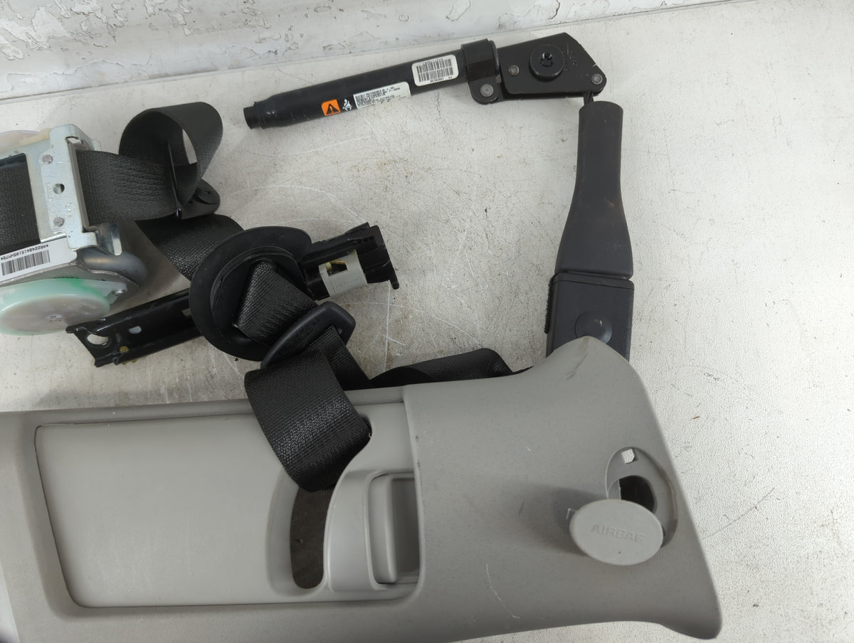 Buick Buienc Drvier Front Seatbelt Retractor - Oemusedautoparts1.com