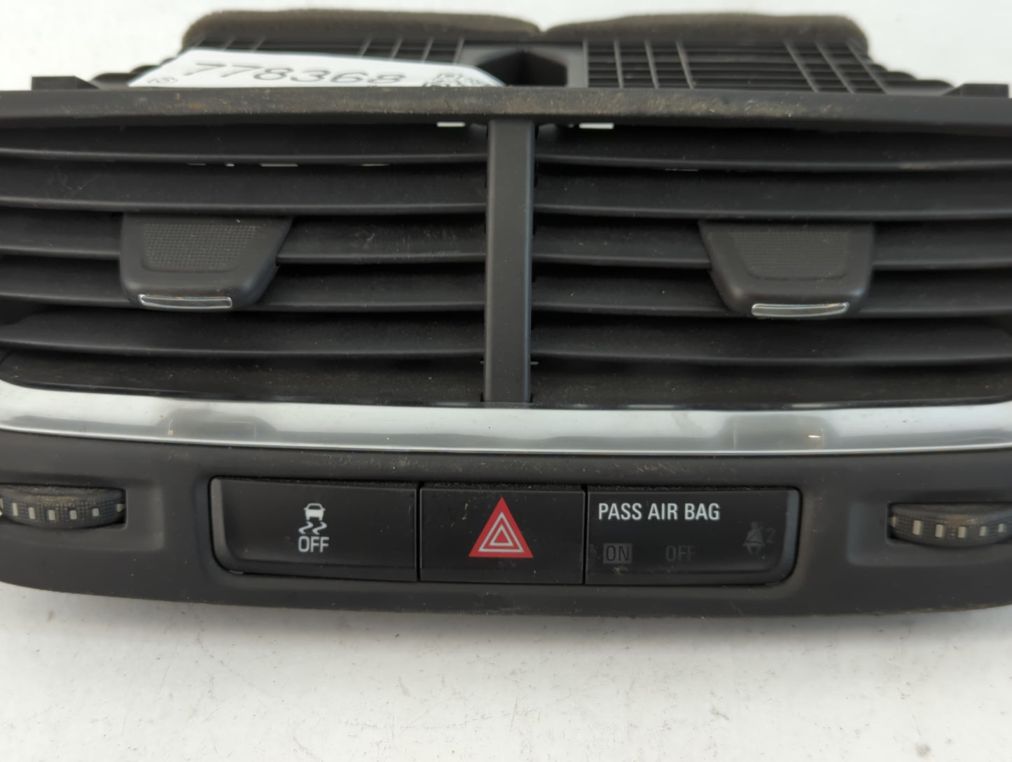 2015 Buick Buienc CENTER DASH TRIM BEZEL - Oemusedautoparts1.com