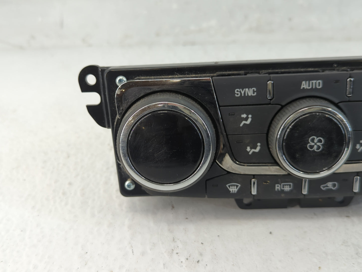 2013-2017 Buick Enclave Climate Control Module Temperature AC/Heater Replacement P/N:23158335 Fits Fits 2013 2014 2015 2016 