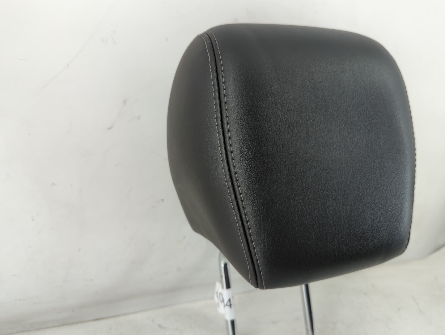 2014-2017 Buick Enclave Headrest Head Rest Front Driver Passenger Seat Fits Fits 2014 2015 2016 2017 OEM Used Auto Parts - O