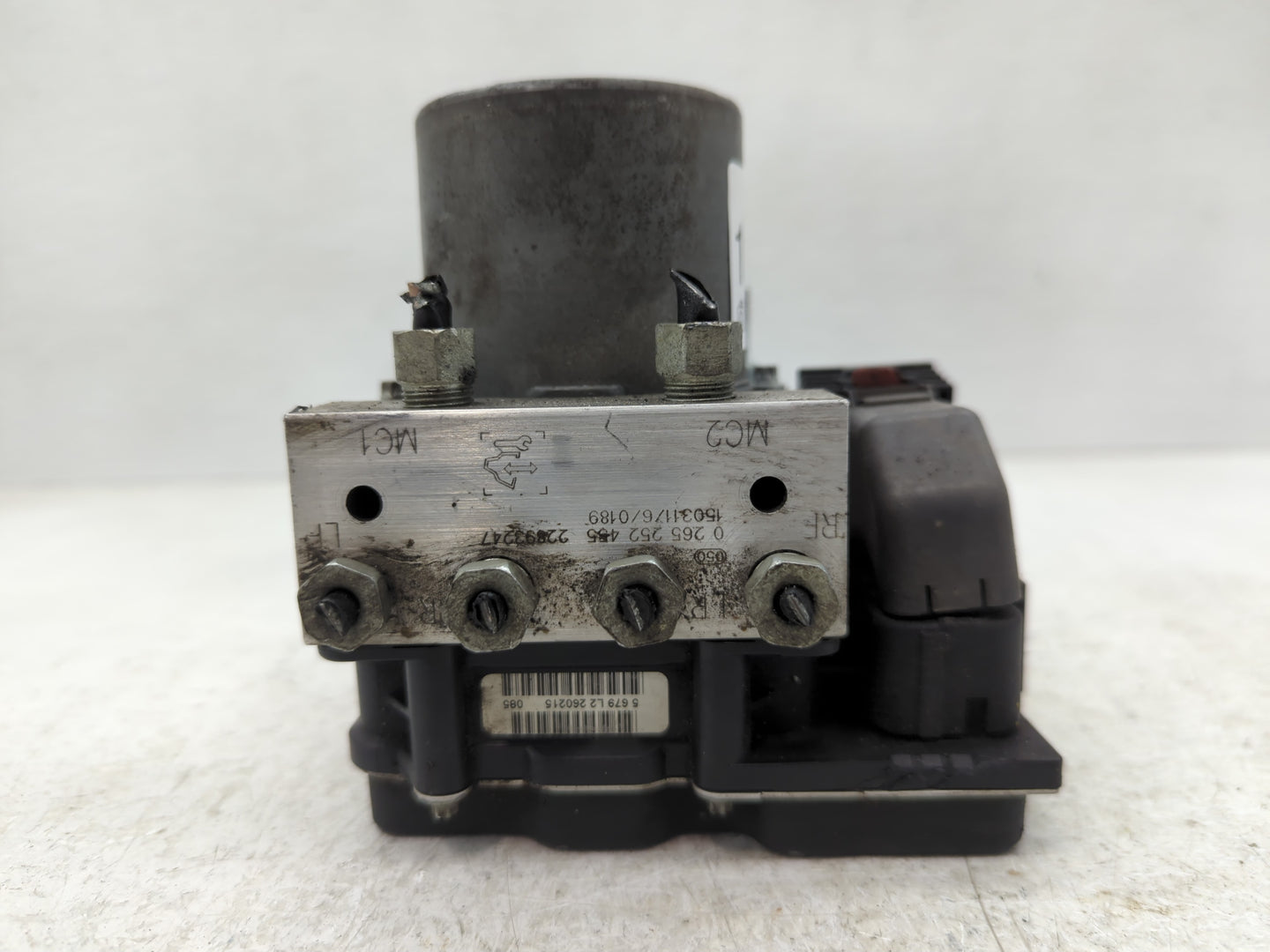 2012-2017 Buick Enclave ABS Pump Control Module Replacement P/N:22893247 Fits Fits 2012 2013 2014 2015 2016 2017 OEM Used Au