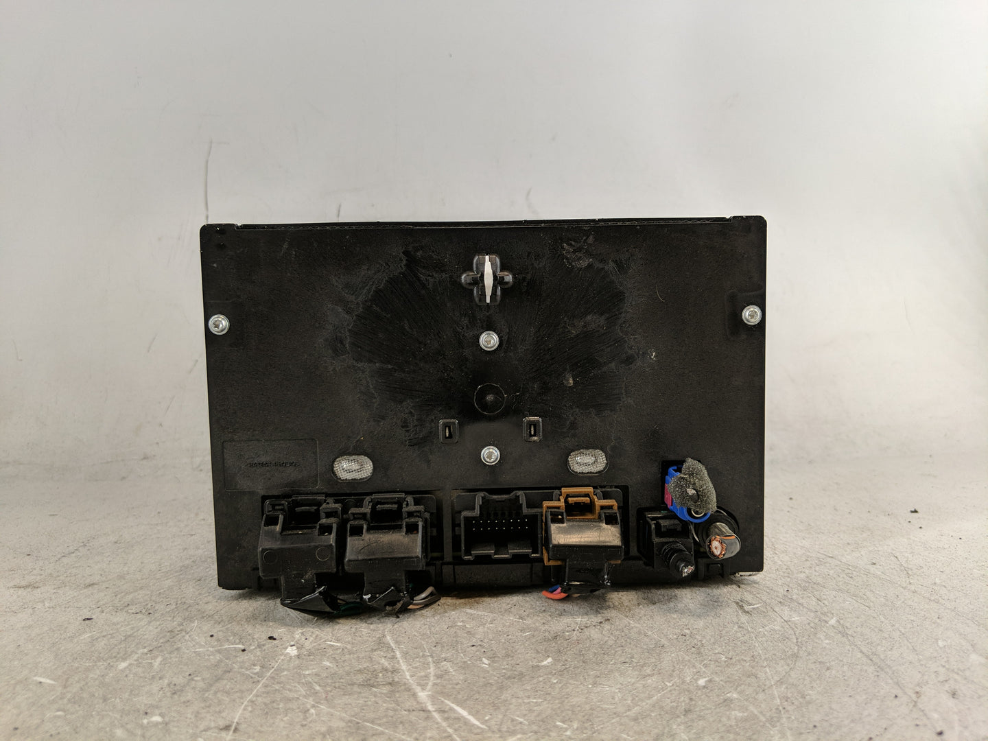 2015-2016 Buick Enclave Radio AM FM Cd Player Receiver Replacement P/N:23278228 Fits Fits 2015 2016 OEM Used Auto Parts - Oe