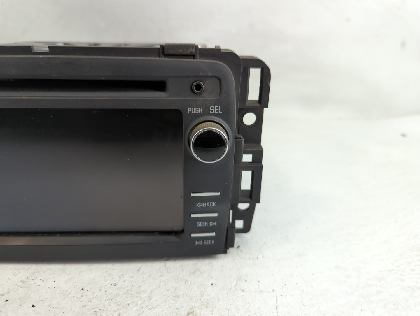 2015 Buick Enclave Radio AM FM Cd Player Receiver Replacement P/N:23205043 Fits OEM Used Auto Parts - Oemusedautoparts1.com