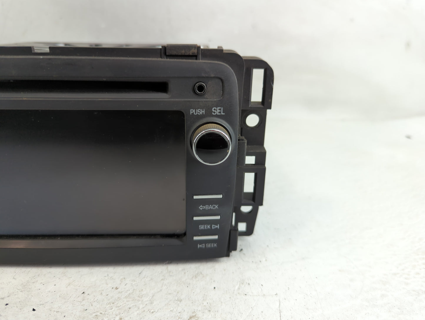 2015 Buick Enclave Radio AM FM Cd Player Receiver Replacement P/N:23205043 Fits OEM Used Auto Parts - Oemusedautoparts1.com
