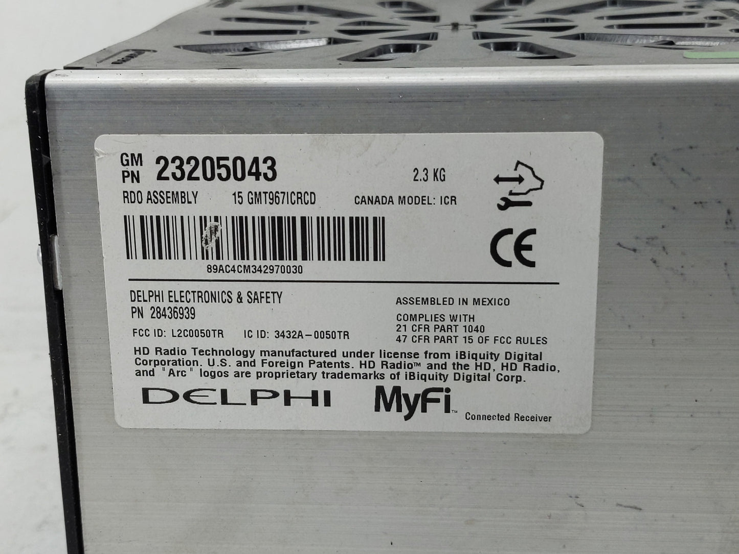 2015 Buick Enclave Radio AM FM Cd Player Receiver Replacement P/N:23205043 Fits OEM Used Auto Parts - Oemusedautoparts1.com