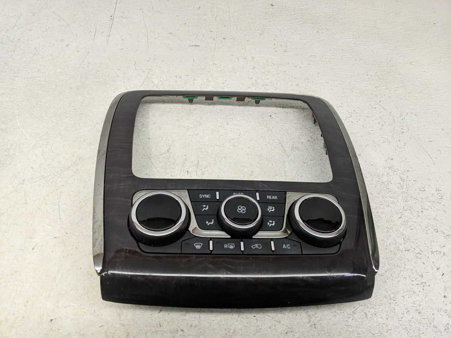 2013-2017 Buick Enclave Climate Control Module Temperature AC/Heater Replacement P/N:147589501 23158335 Fits OEM Used Auto P