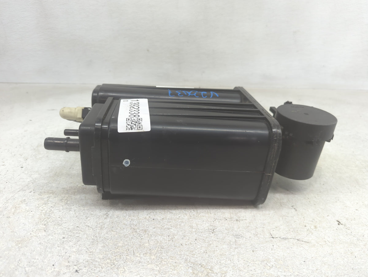 2015 Buick Enclave Fuel Vapor Charcoal Canister 1392338 - Oemusedautoparts1.com