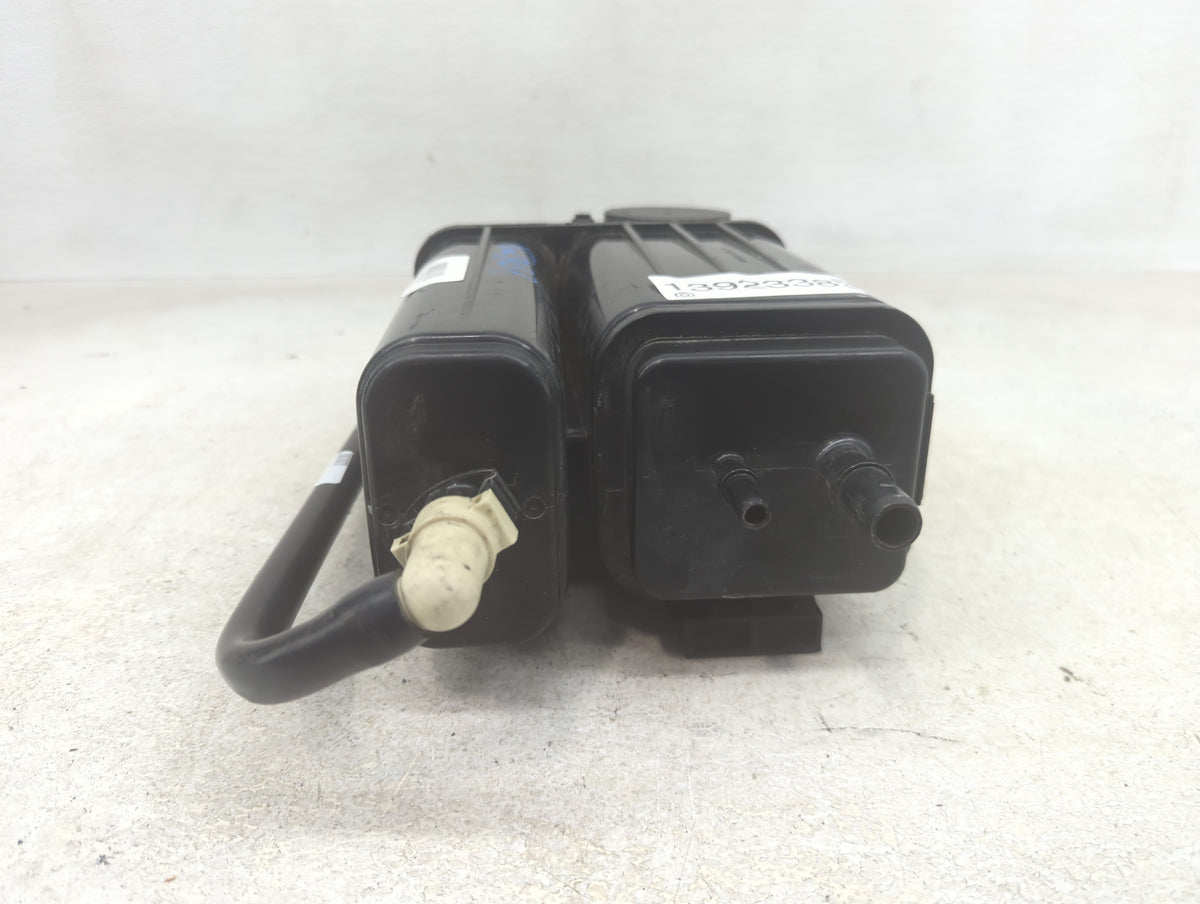 2015 Buick Enclave Fuel Vapor Charcoal Canister 1392338 - Oemusedautoparts1.com