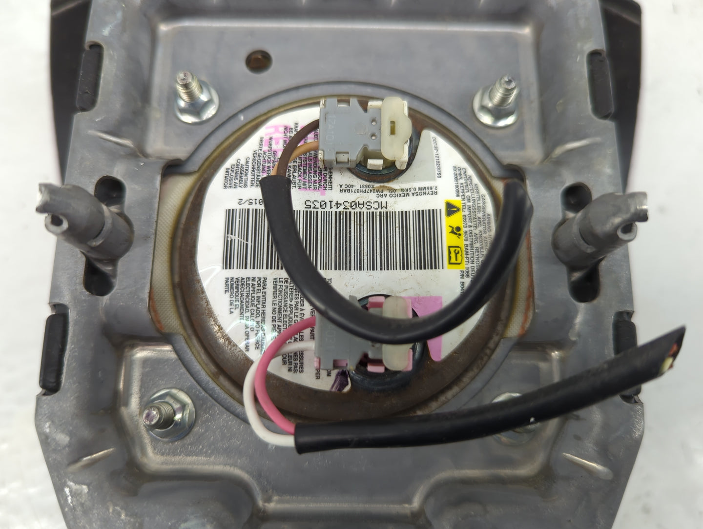 2008-2017 Buick Enclave Air Bag Driver Left Steering Wheel Mounted P/N:23165546 Fits OEM Used Auto Parts - Oemusedautoparts1