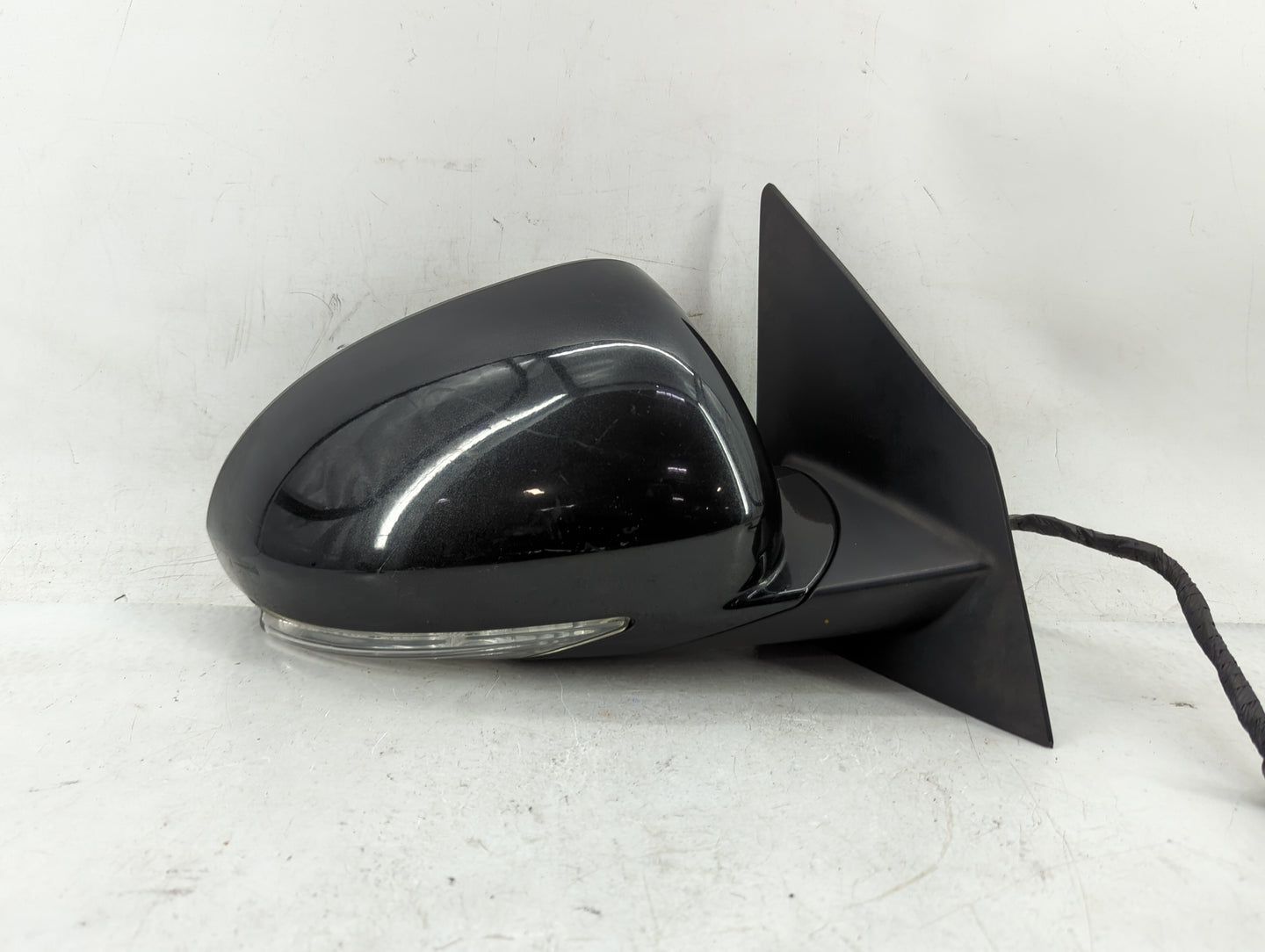 2013-2017 Buick Enclave Passenger Side View Mirror - Right Door Mirror OEM Used - Oemusedautoparts1.com
