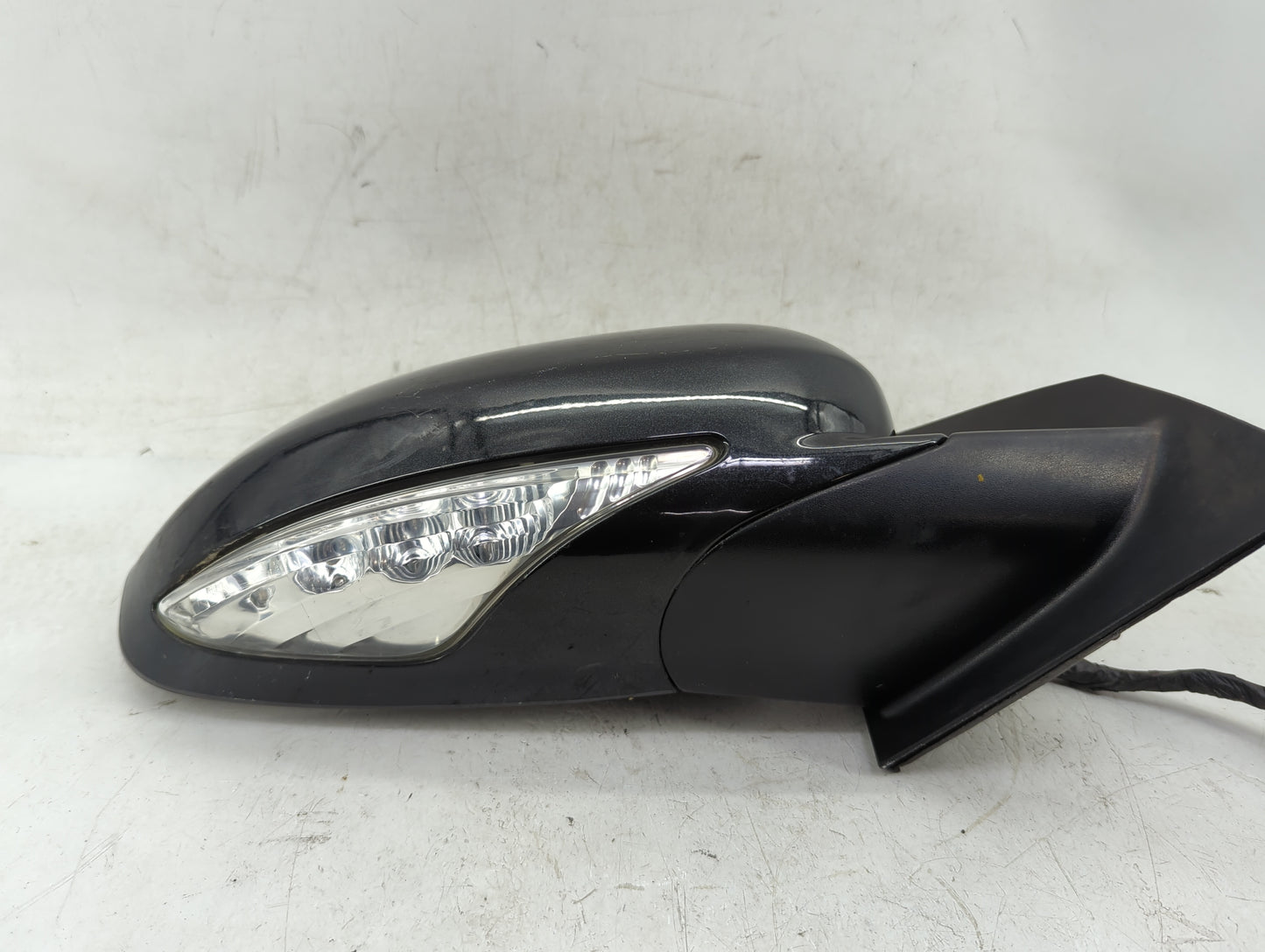 2013-2017 Buick Enclave Passenger Side View Mirror - Right Door Mirror OEM Used - Oemusedautoparts1.com