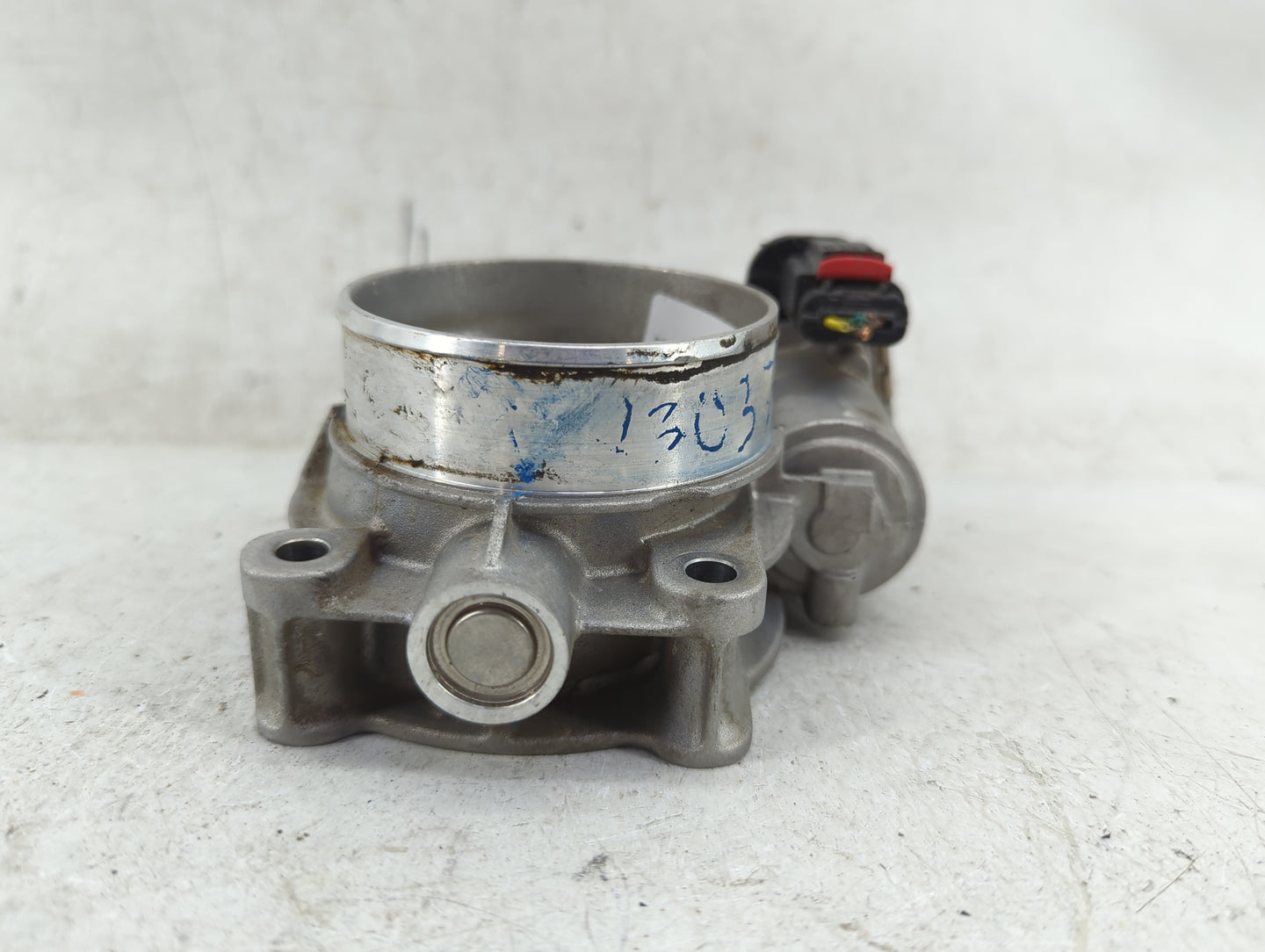 2012-2020 Buick Enclave Throttle Body P/N:12632172BA Fits Fits 2012 2013 2014 2015 2016 2017 2018 2019 2020 2021 2022 OEM Us