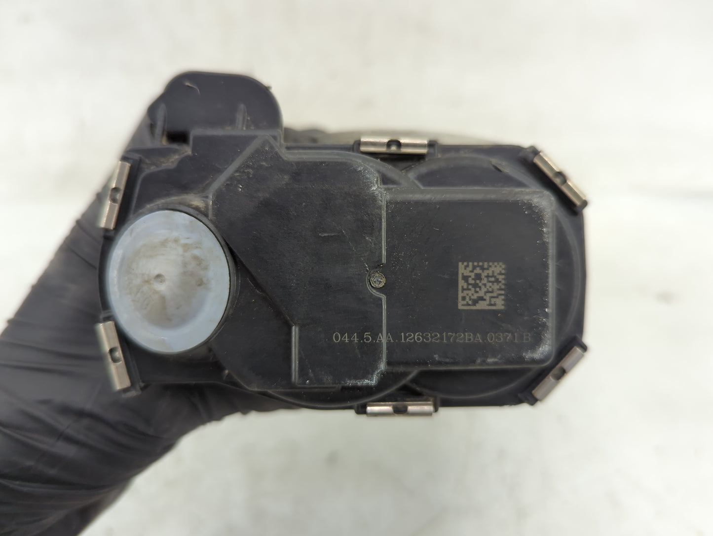 2012-2020 Buick Enclave Throttle Body P/N:12632172BA Fits Fits 2012 2013 2014 2015 2016 2017 2018 2019 2020 2021 2022 OEM Us