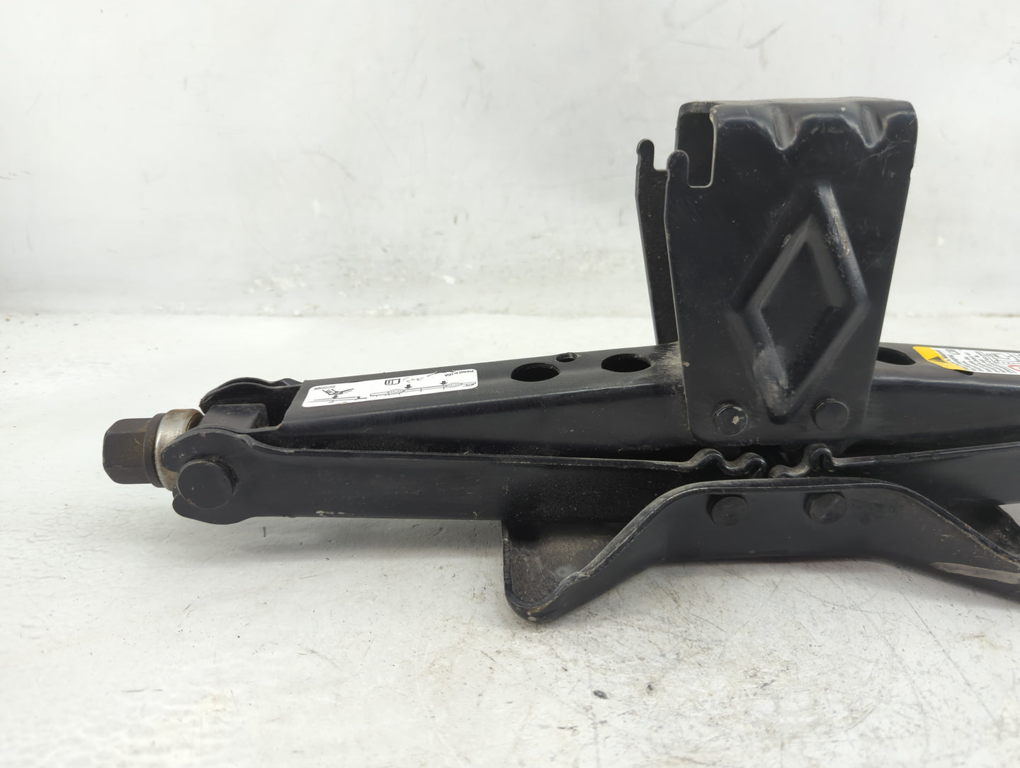 2015 Buick Enclave Spare Scissor Car Jack - Oemusedautoparts1.com