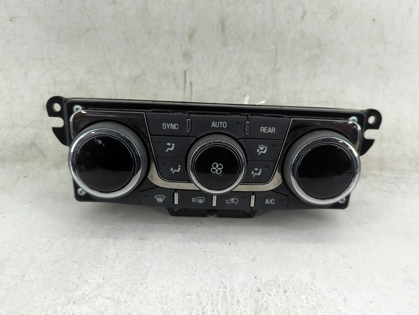 2013-2017 Buick Enclave Climate Control Module Temperature AC/Heater Replacement P/N:147589501 23158335 Fits OEM Used Auto P