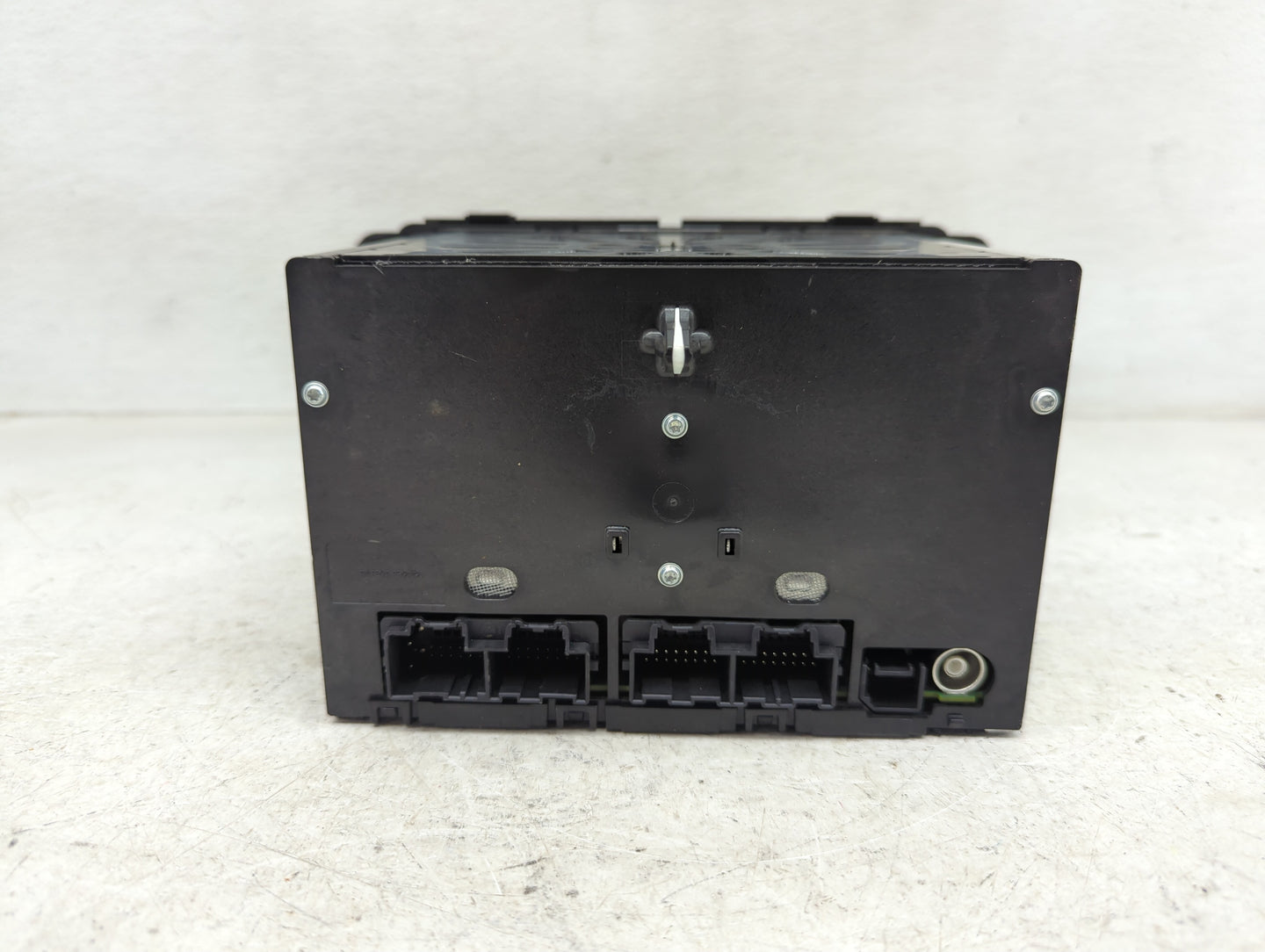 2016-2017 Buick Enclave Radio AM FM Cd Player Receiver Replacement P/N:23395467 23205043 Fits Fits 2016 2017 OEM Used Auto P