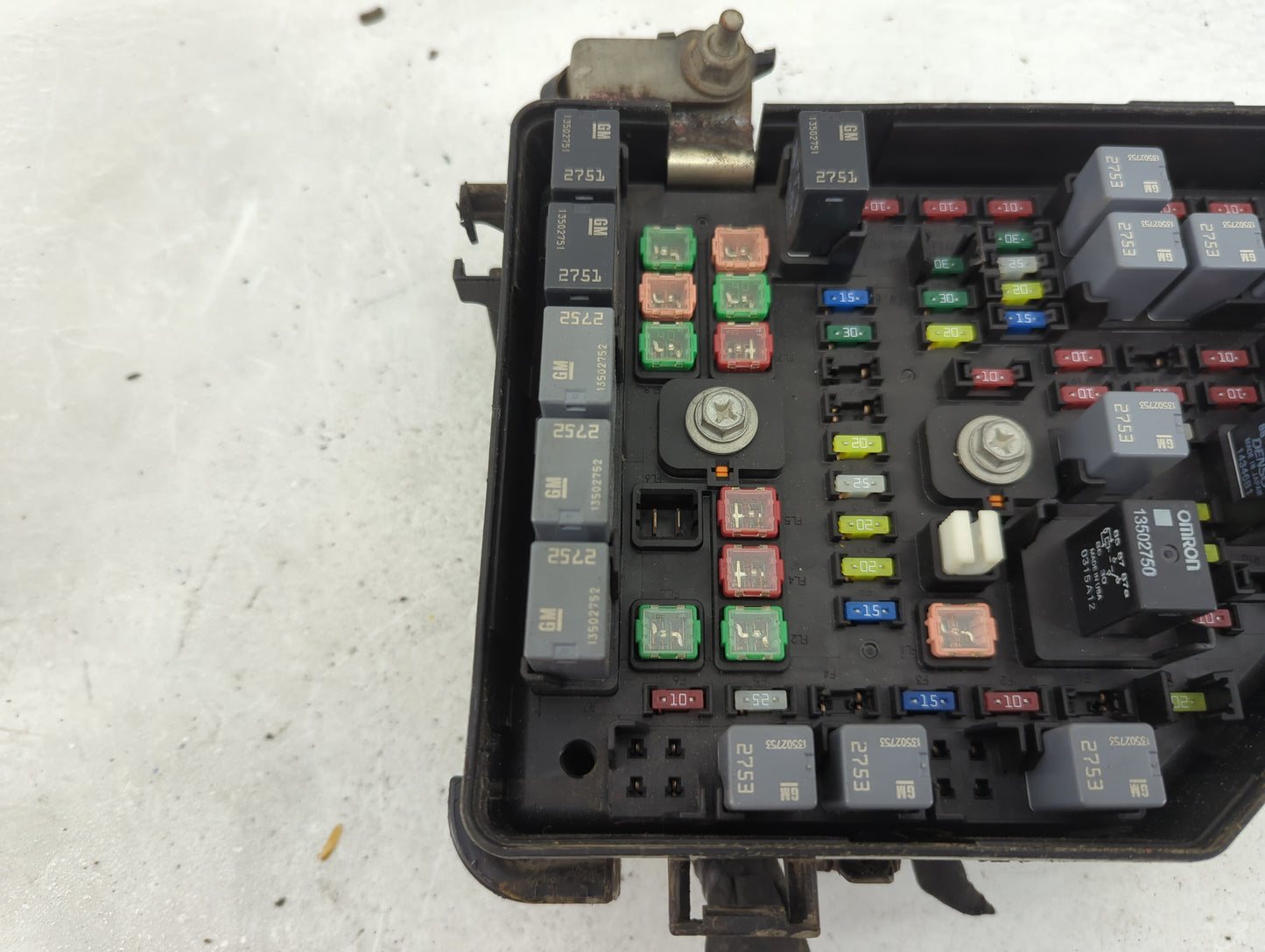 2015-2017 Buick Enclave Fusebox Fuse Box Panel Relay Module P/N:7140-1941-30 Fits Fits 2015 2016 2017 OEM Used Auto Parts - 