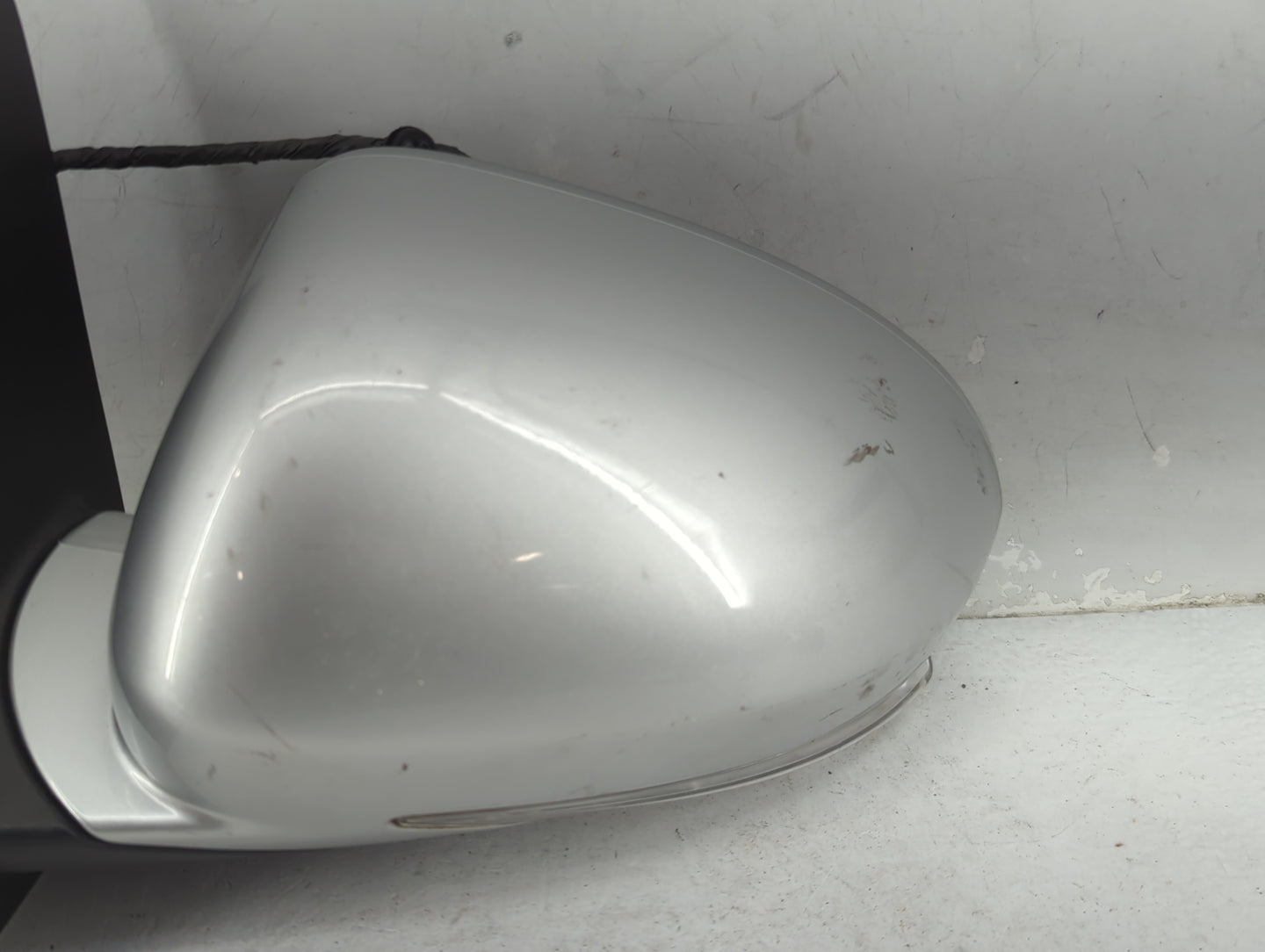 2008-2017 Buick Enclave Driver Side View Mirror - Left Door Mirror OEM Used - Oemusedautoparts1.com