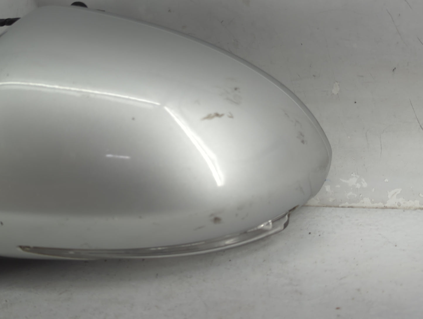 2008-2017 Buick Enclave Driver Side View Mirror - Left Door Mirror OEM Used - Oemusedautoparts1.com
