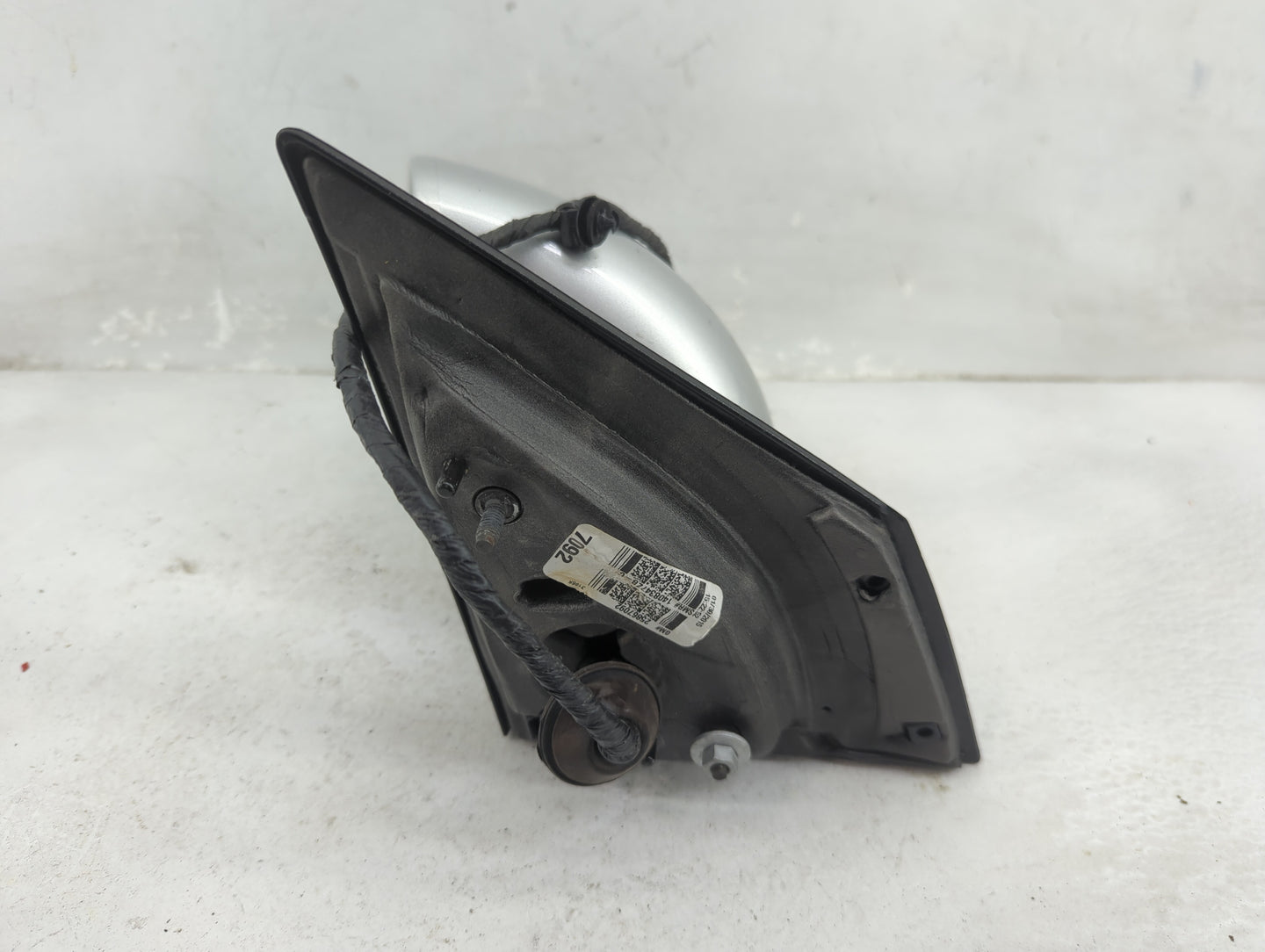2008-2017 Buick Enclave Driver Side View Mirror - Left Door Mirror OEM Used - Oemusedautoparts1.com