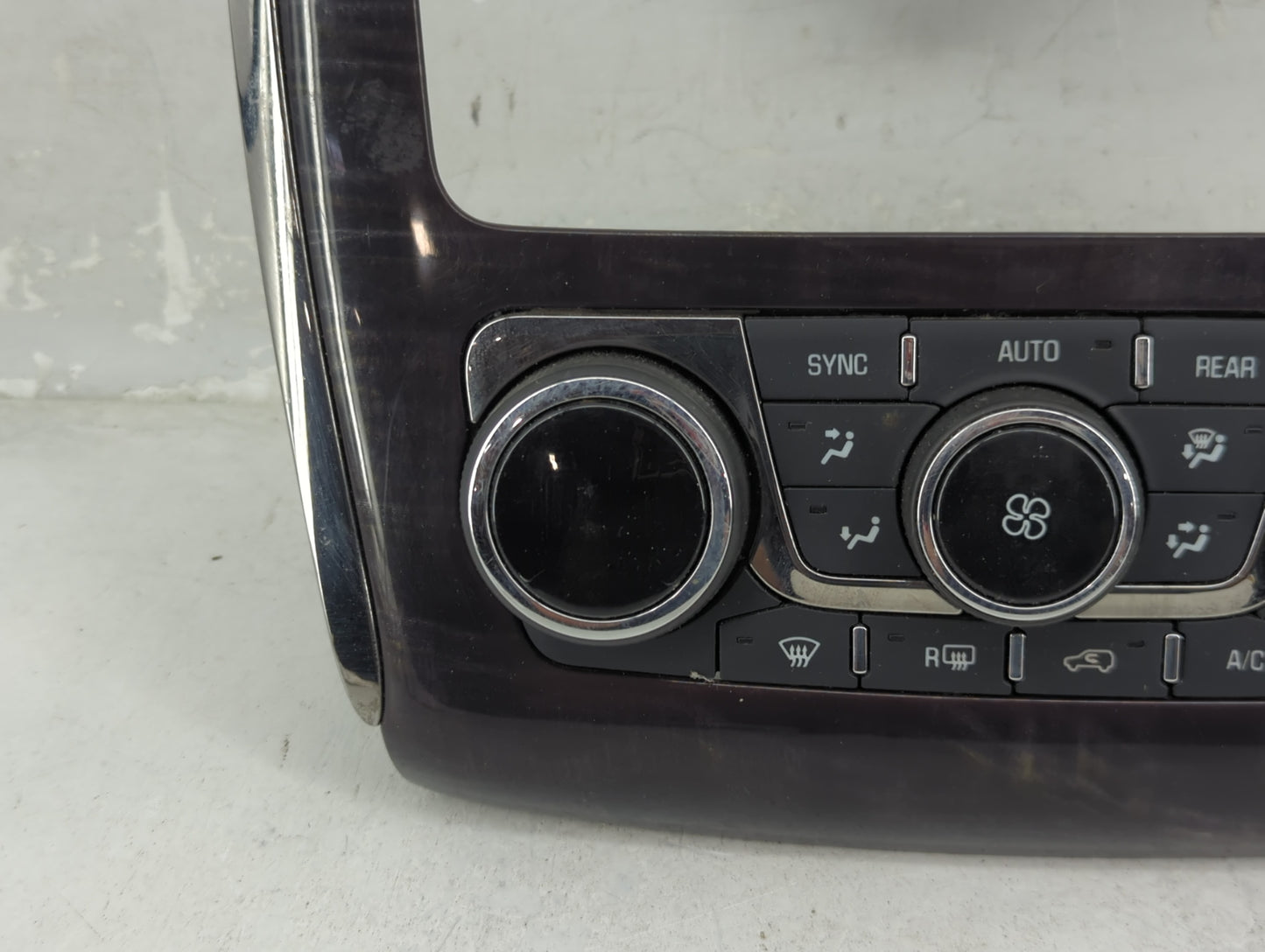 2013-2017 Buick Enclave Climate Control Module Temperature AC/Heater Replacement P/N:23158335 3239800000000X Fits OEM Used A