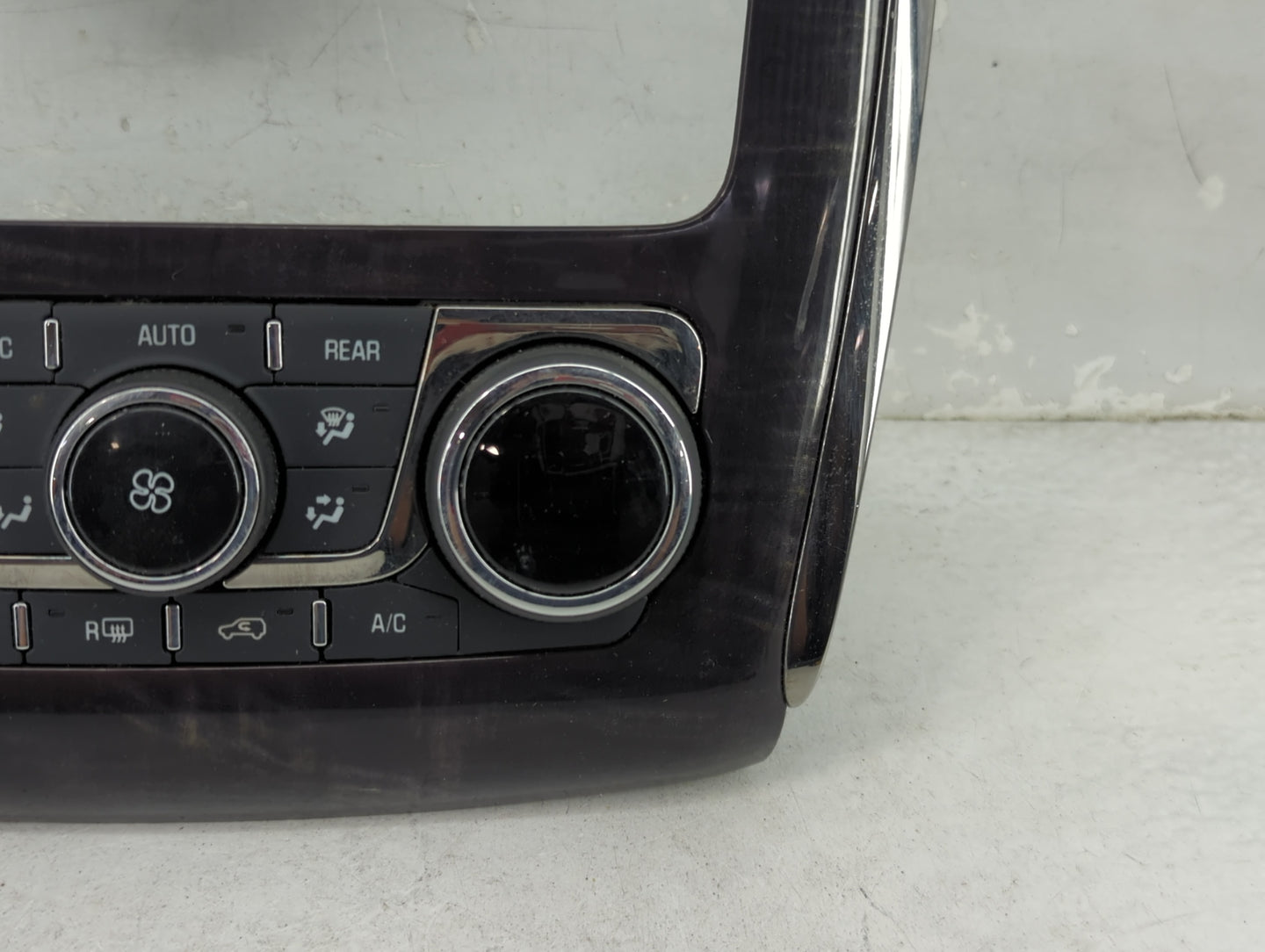 2013-2017 Buick Enclave Climate Control Module Temperature AC/Heater Replacement P/N:23158335 3239800000000X Fits OEM Used A