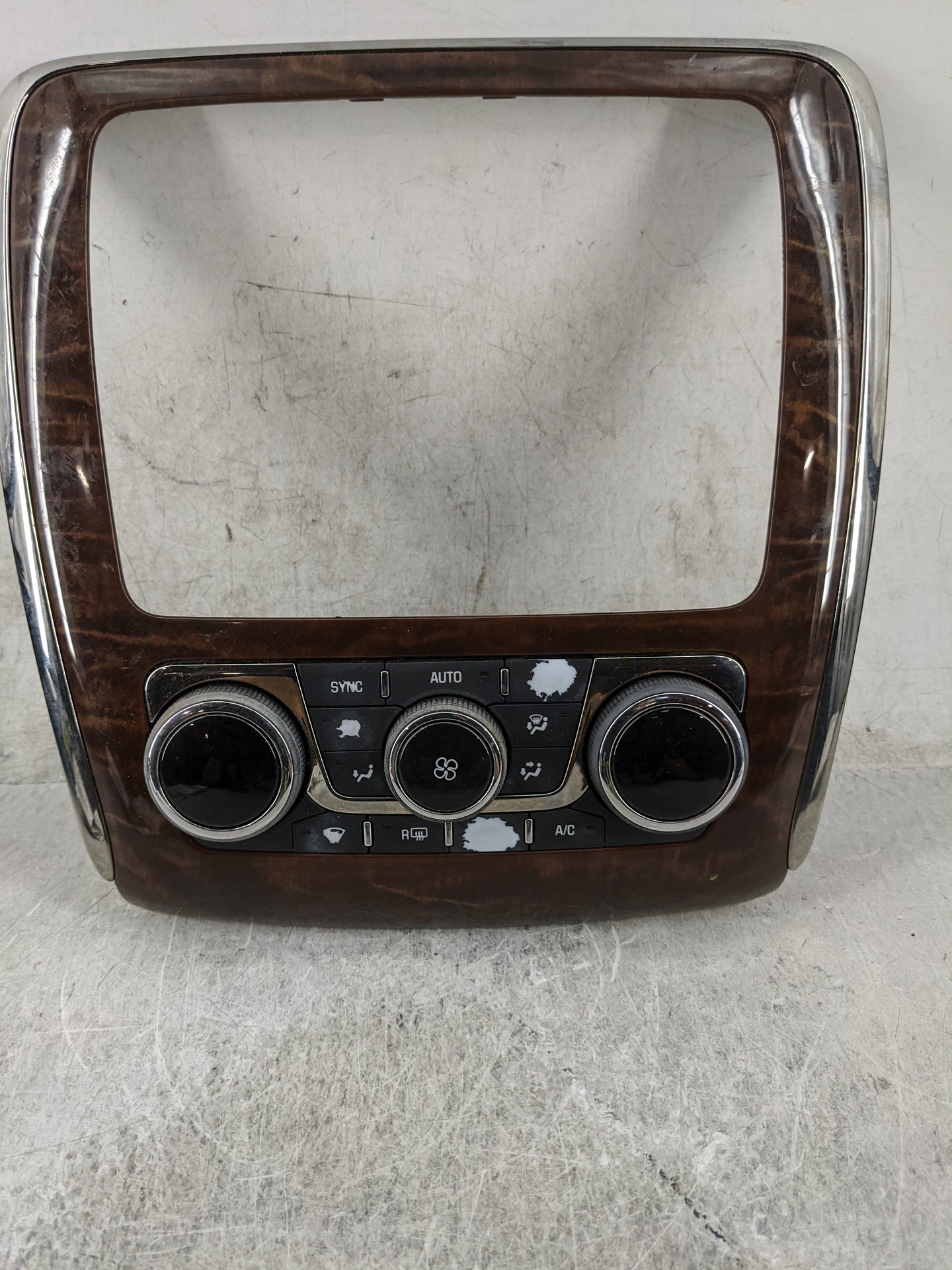 2013-2017 Buick Enclave Climate Control Module Temperature AC/Heater Replacement P/N:23158335 3239800000000X Fits OEM Used A