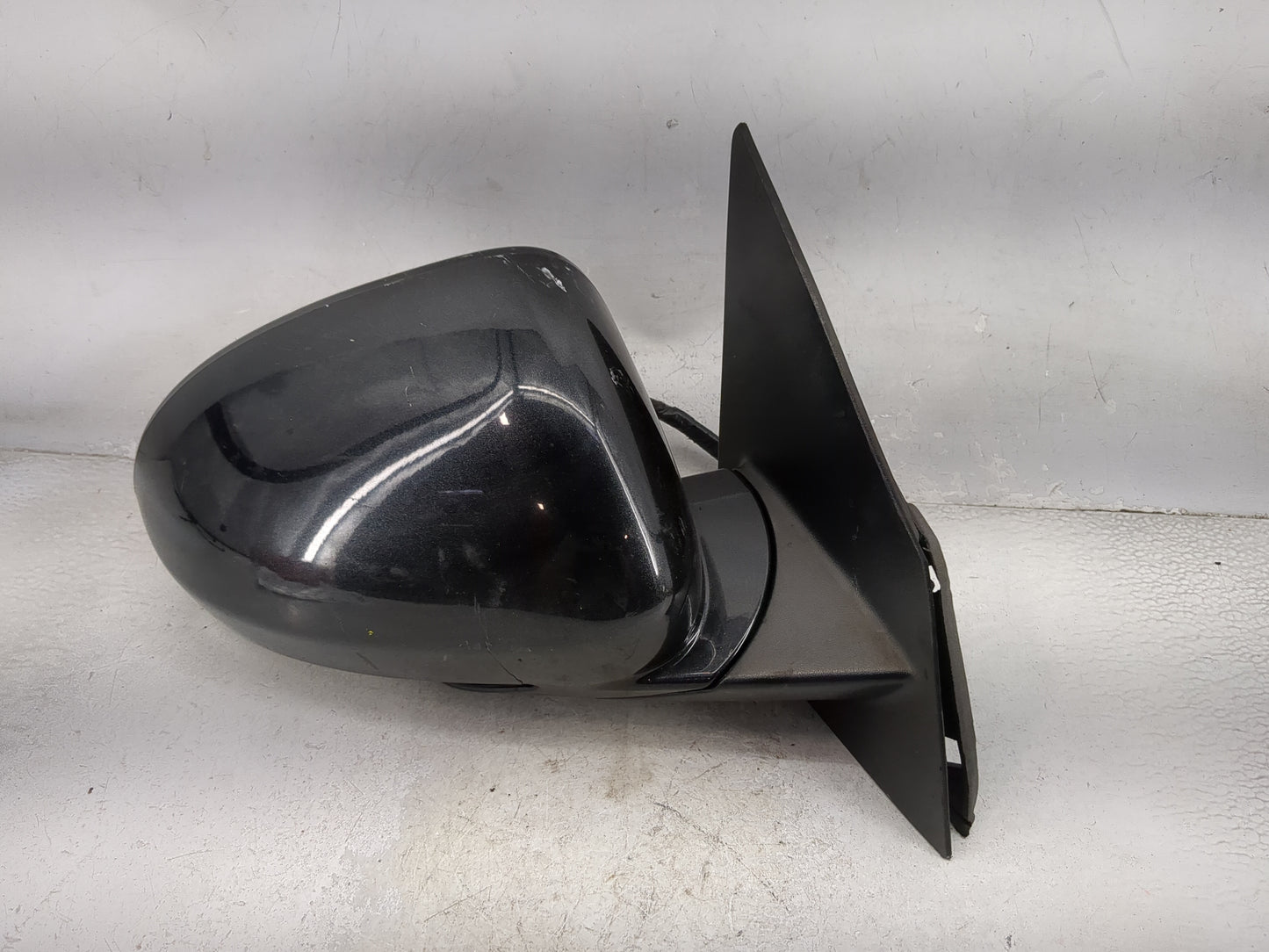 2013-2017 Buick Enclave Passenger Side View Mirror - Right Door Mirror OEM Used - Oemusedautoparts1.com