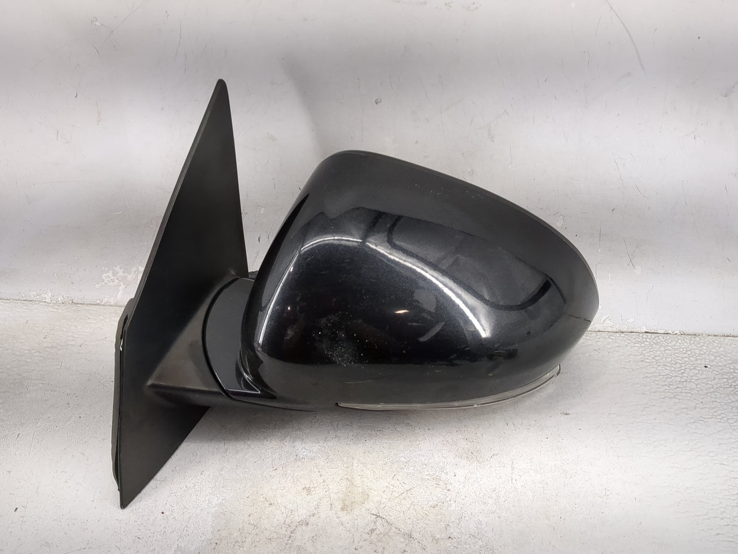 2013-2017 Buick Enclave Driver Side View Mirror - Left Door Mirror OEM Used - Oemusedautoparts1.com