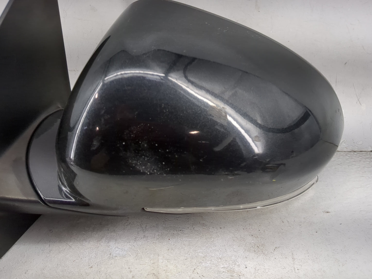 2013-2017 Buick Enclave Driver Side View Mirror - Left Door Mirror OEM Used - Oemusedautoparts1.com