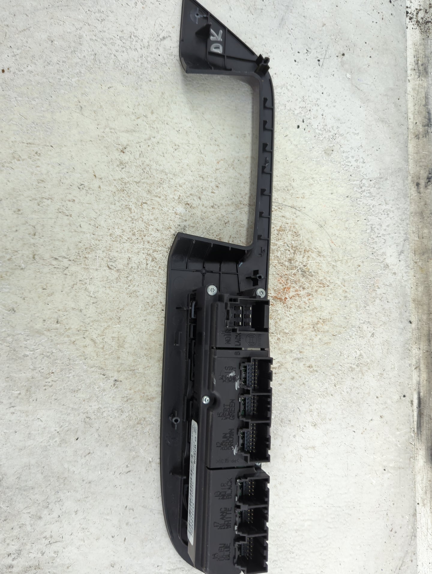 2010-2017 Buick Enclave Master Power Window Switch Replacement Driver Side Left P/N:BP843544432500AC F00HJ00707 Fits OEM Use