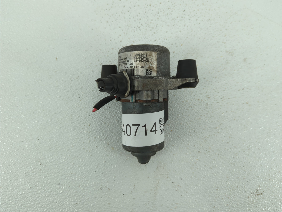2012-2017 Buick Enclave Anti-Lock Brake ABS Pump Module Actuator OEM P/N:22819441 Fits Fits 2012 2013 2014 2015 2016 2017 OE