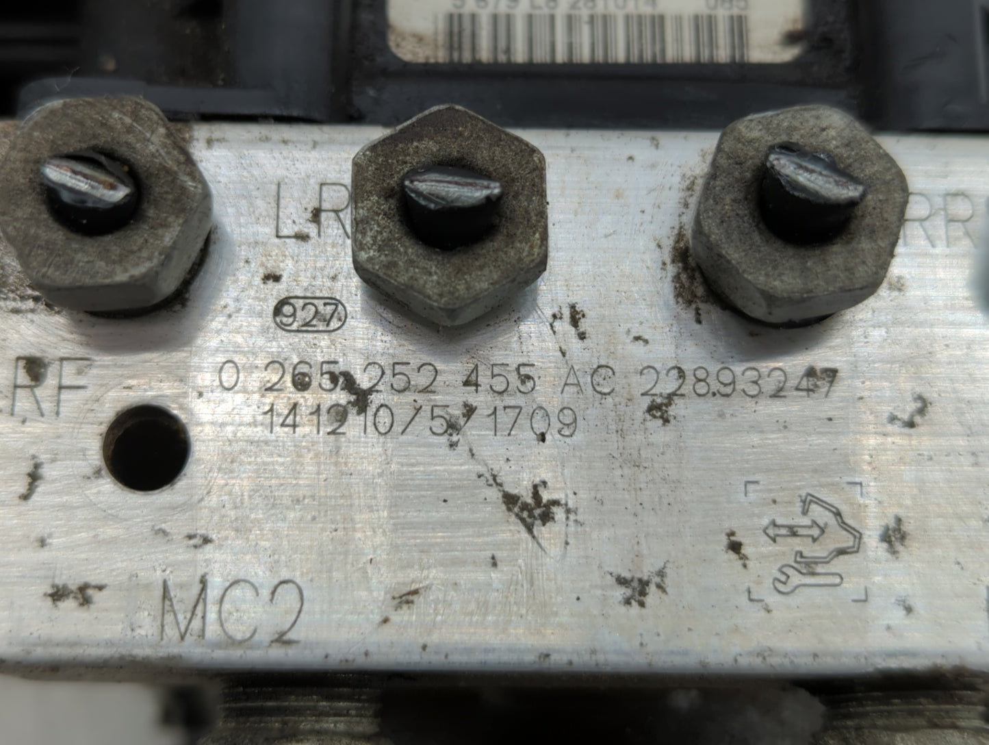 2012-2017 Buick Enclave ABS Pump Control Module Replacement P/N:22822156 23407415 Fits Fits 2012 2013 2014 2015 2016 2017 OE