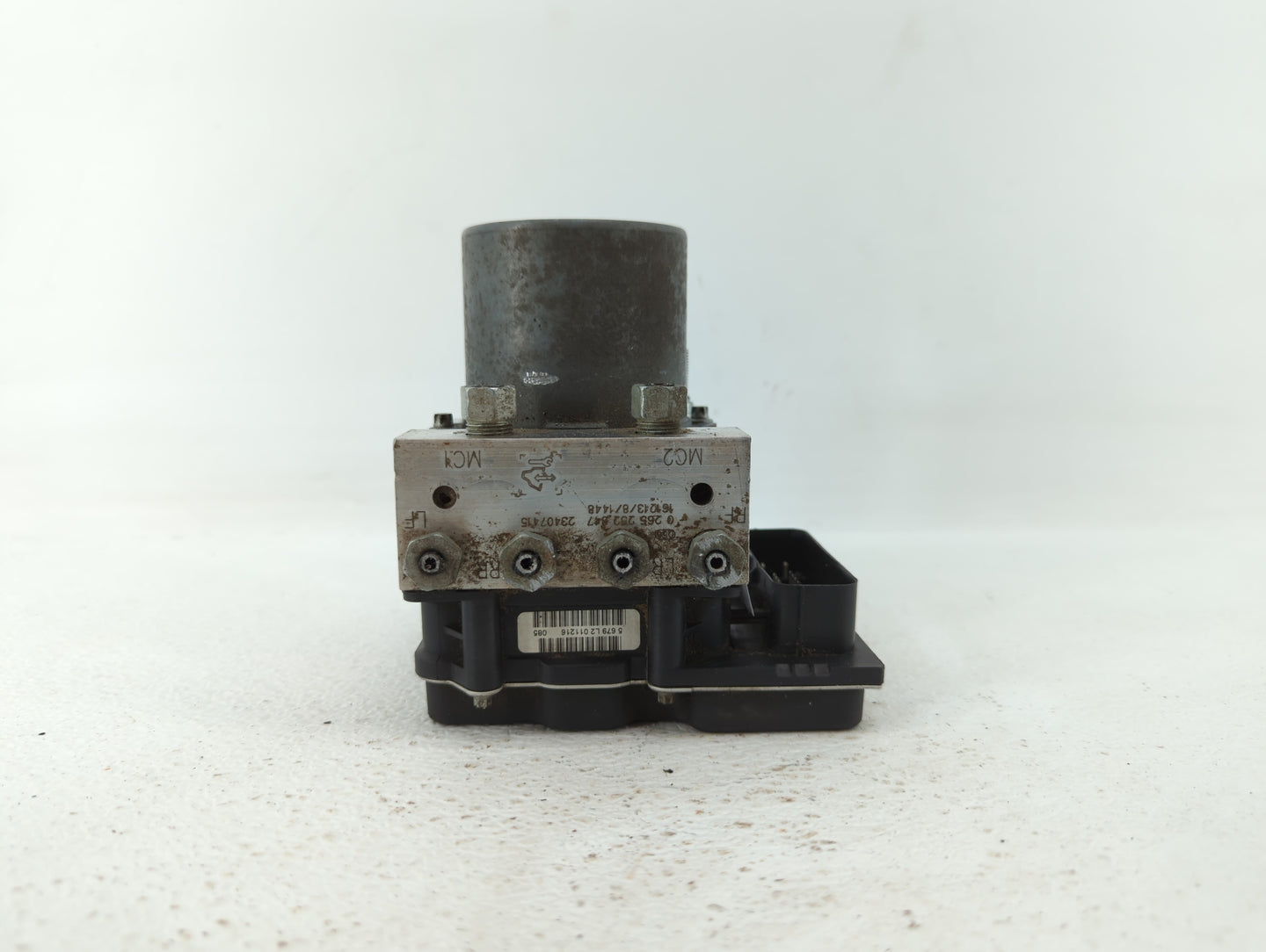 2012-2017 Buick Enclave ABS Pump Control Module Replacement P/N:22822156 23407415 Fits Fits 2012 2013 2014 2015 2016 2017 OE